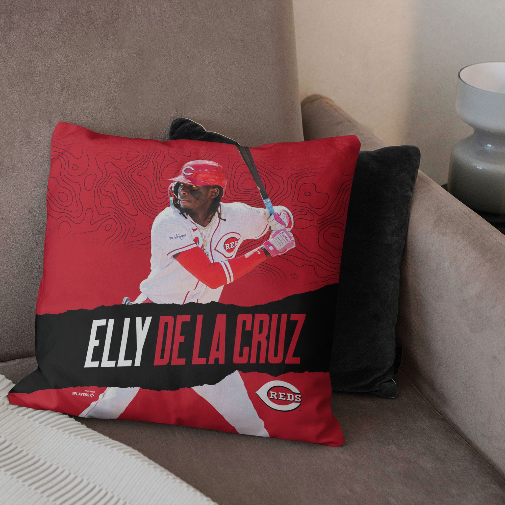 TheNorthwest Cincinnati Reds Elly De La Cruz 18'' x 18'' Throw Pillow product image