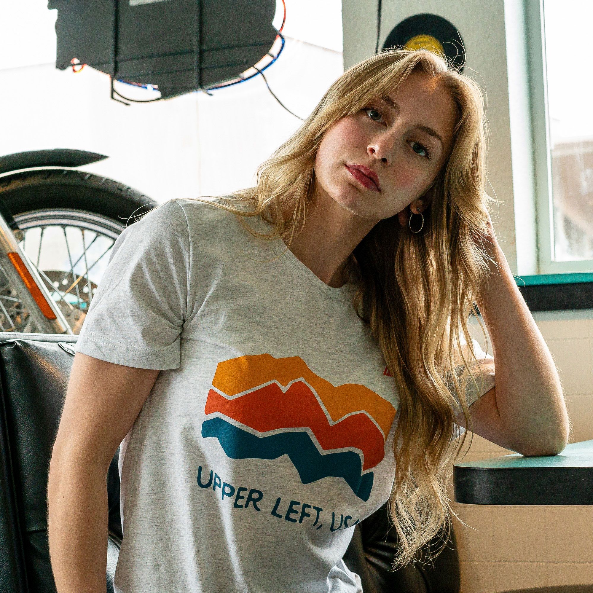 Great PNW Men's Pacific Northwest White Jagged T-Shirt product image