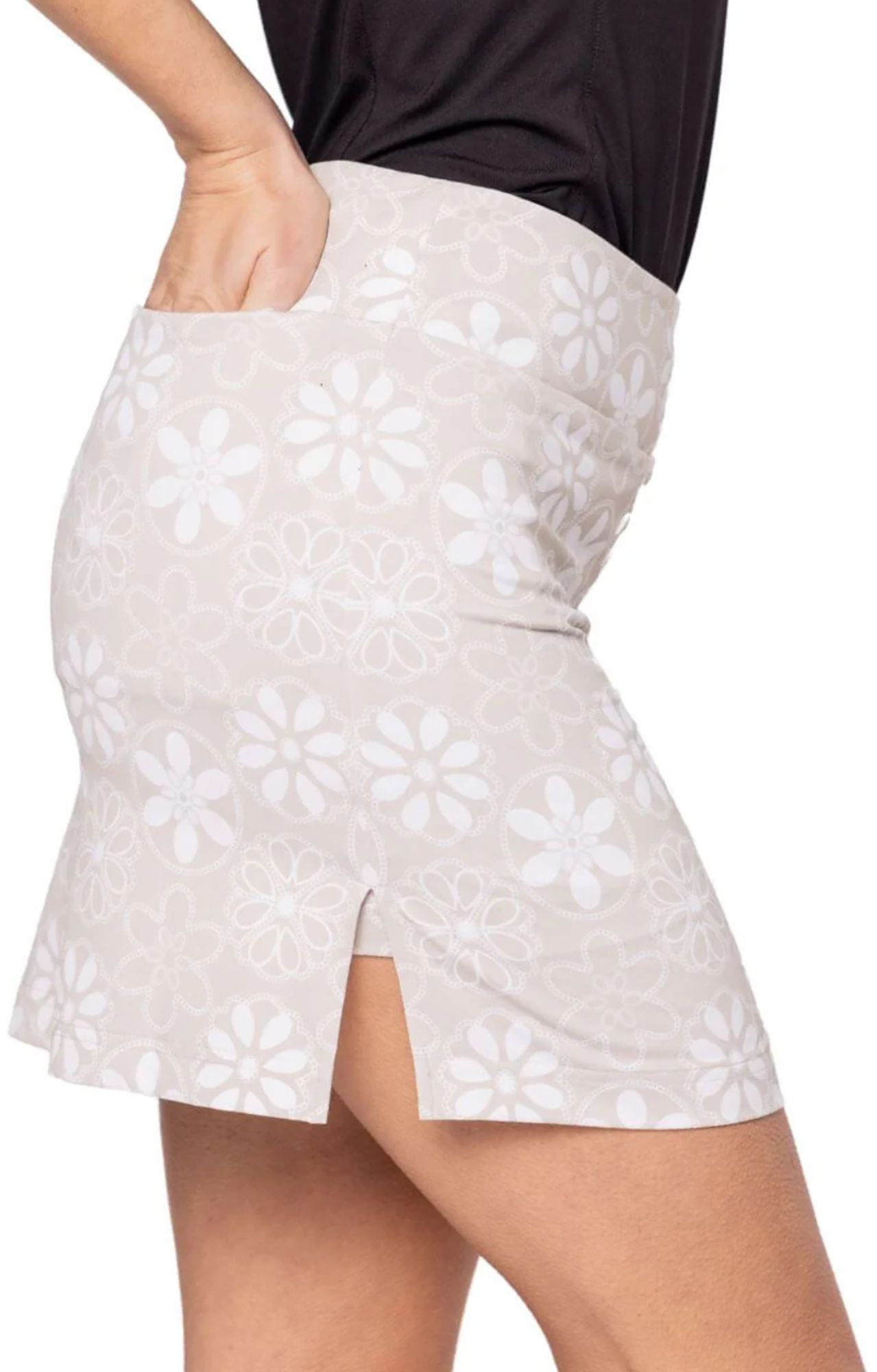 Golftini Women's 17.5" Sand Bar Golf Skort product image