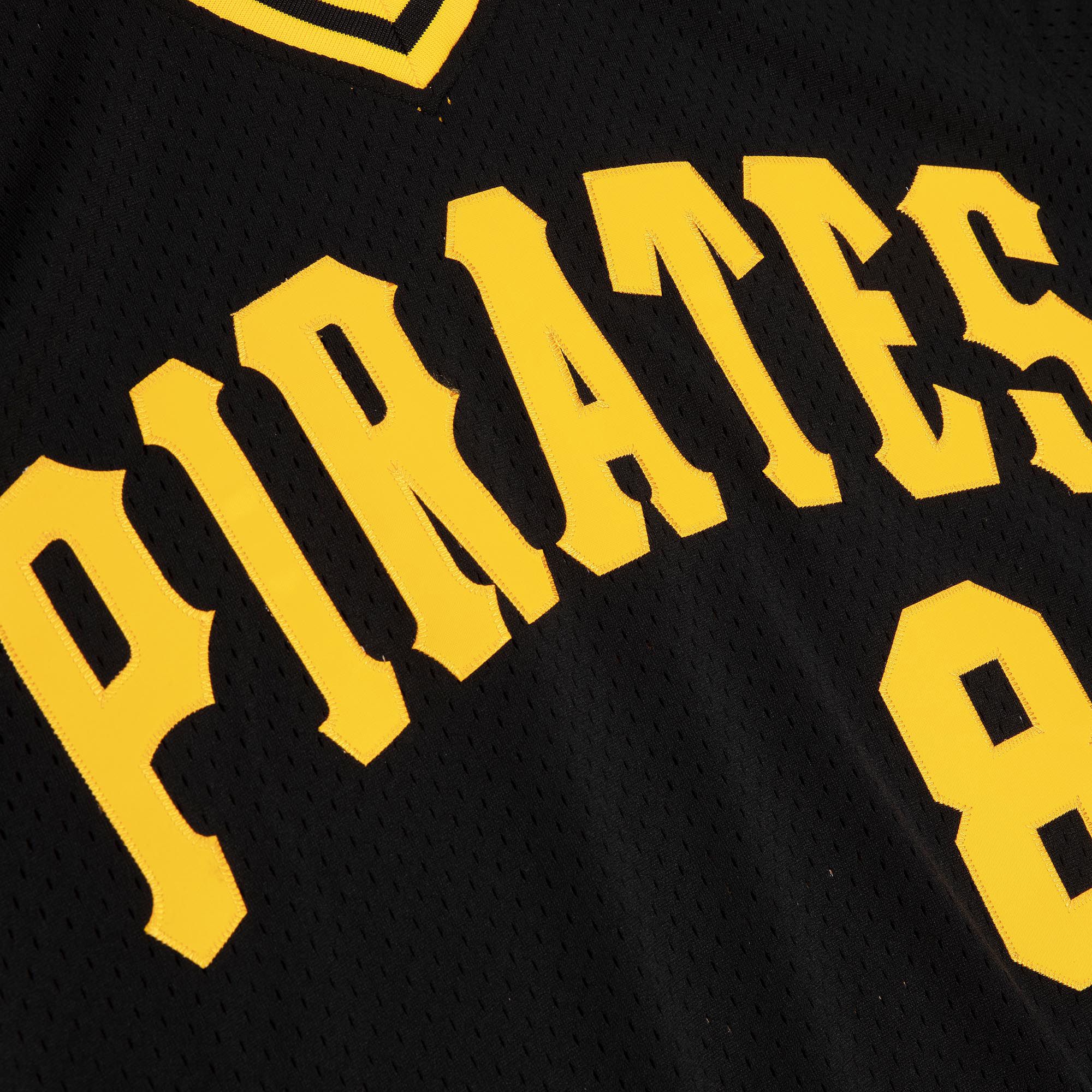 Mitchell & Ness Pittsburgh Pirates Willie Stargell #8 Black Jersey product image