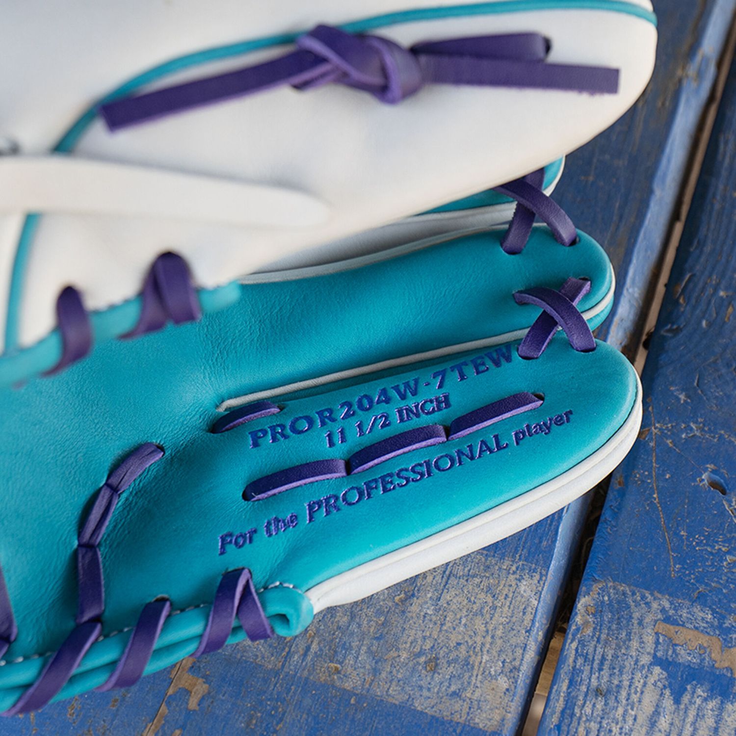 Rawlings 11.5" Heart of the Hide R2G Series Glove product image