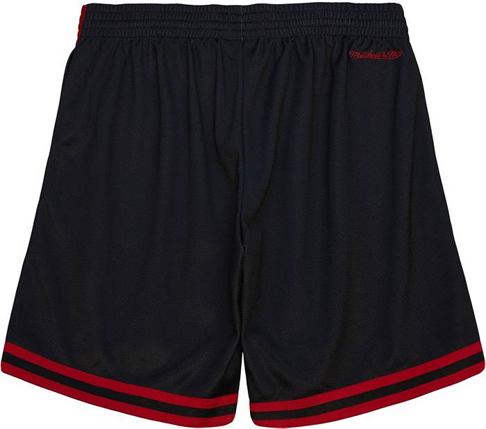 Mitchell & Ness Chicago Bulls Big Face 3.0 Short in Red