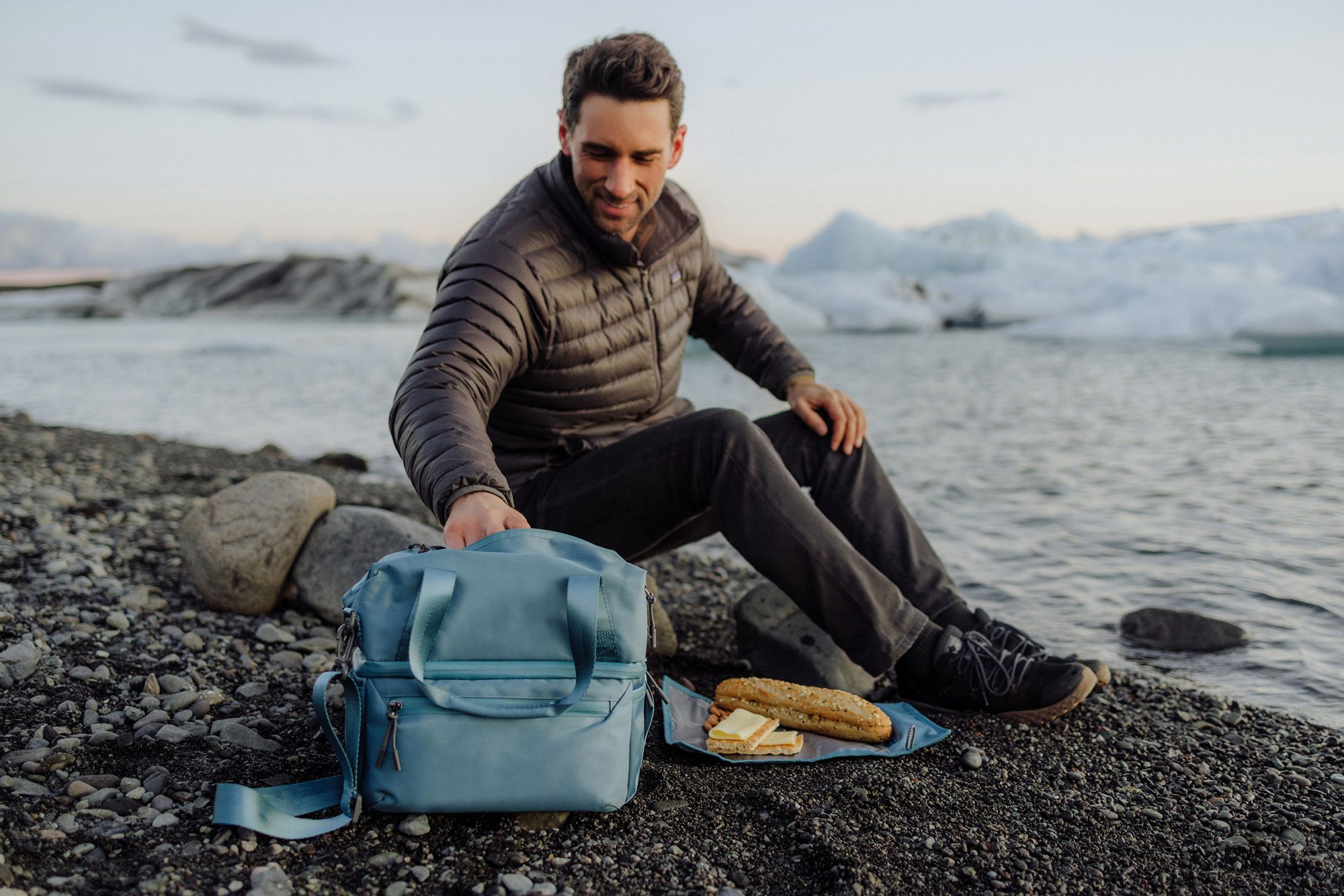 Picnic Time Tarana Eco-Friendly Lunch Bag Cooler with Utensils product image