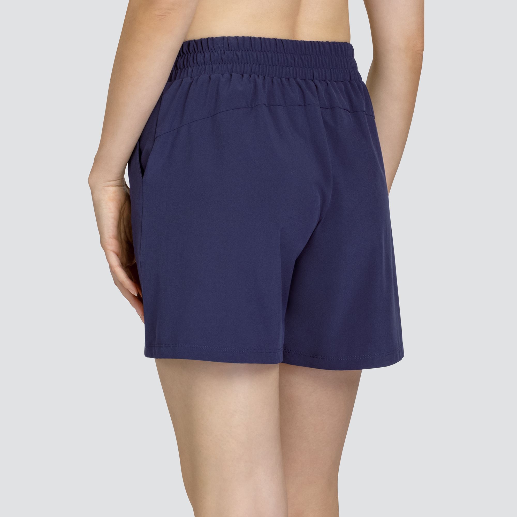 Tail Women's Kimora 6" Shorts product image
