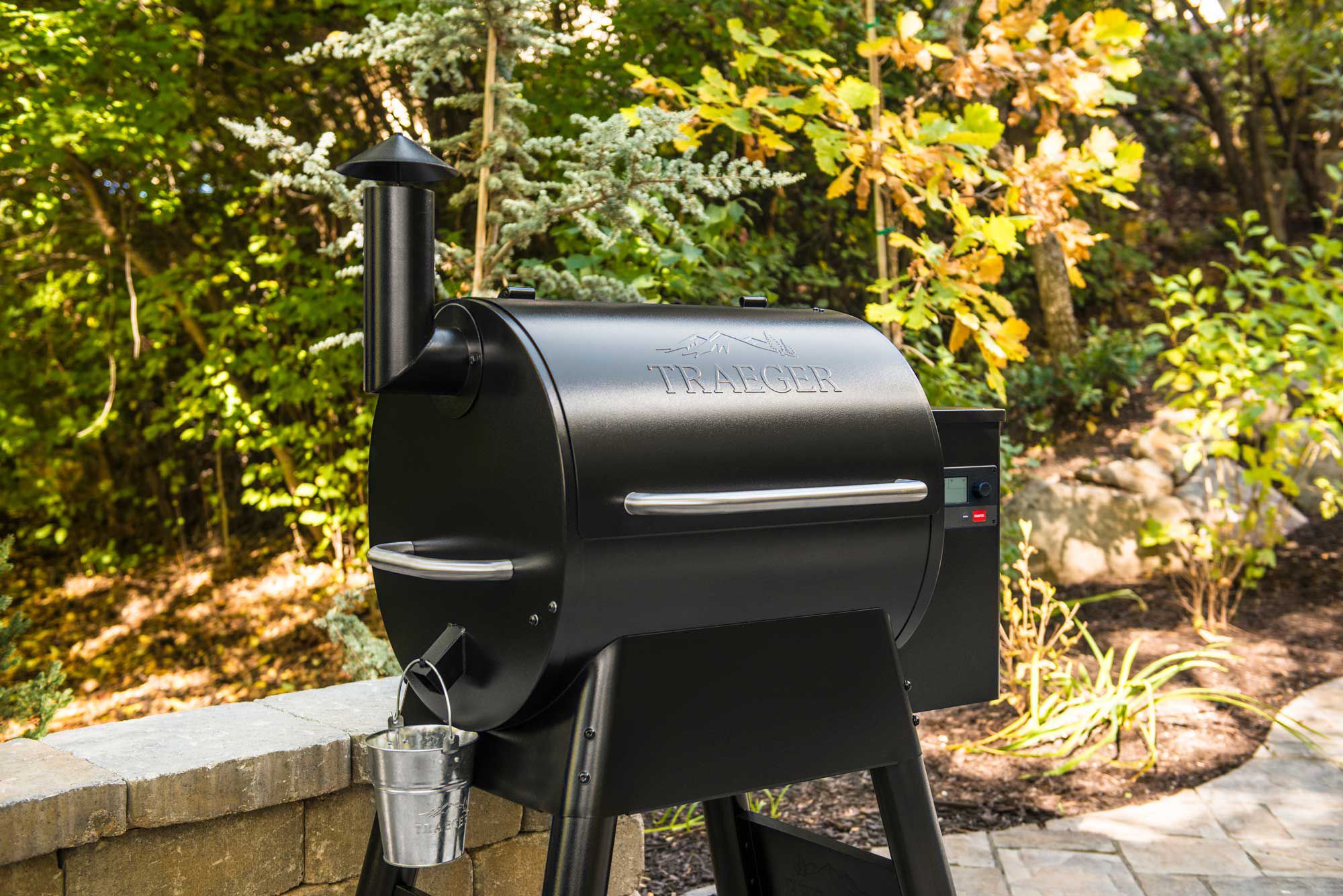 Traeger Pro 575 Pellet Grill product image