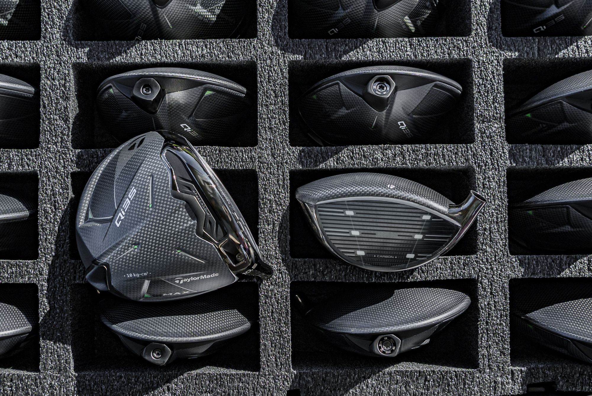 TaylorMade Qi35 Max Launch Monitor Enabled Custom Driver product image