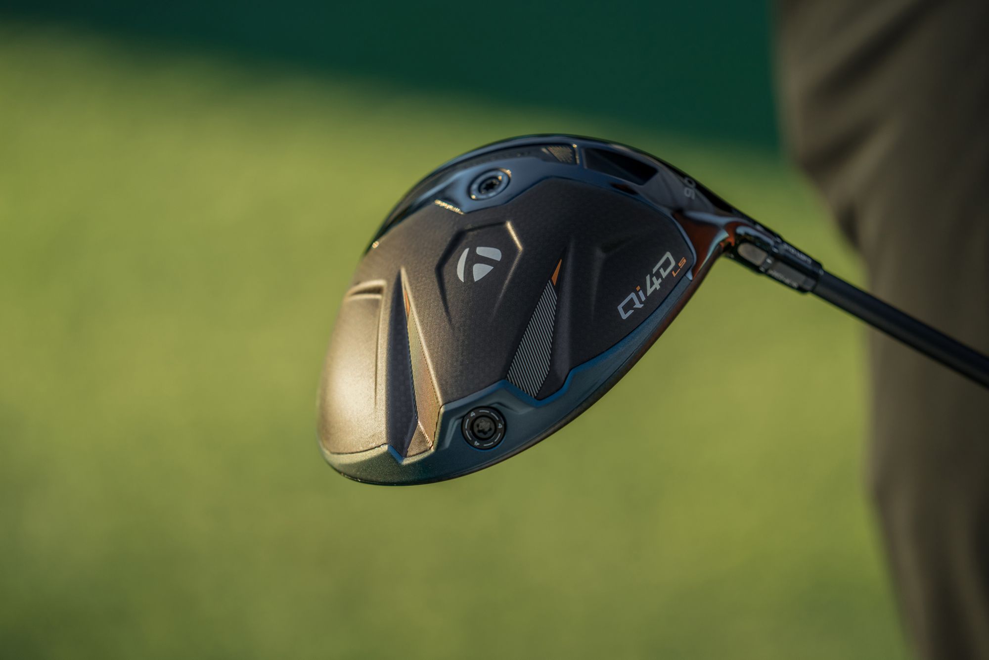 TaylorMade Qi4D LS Custom Driver product image