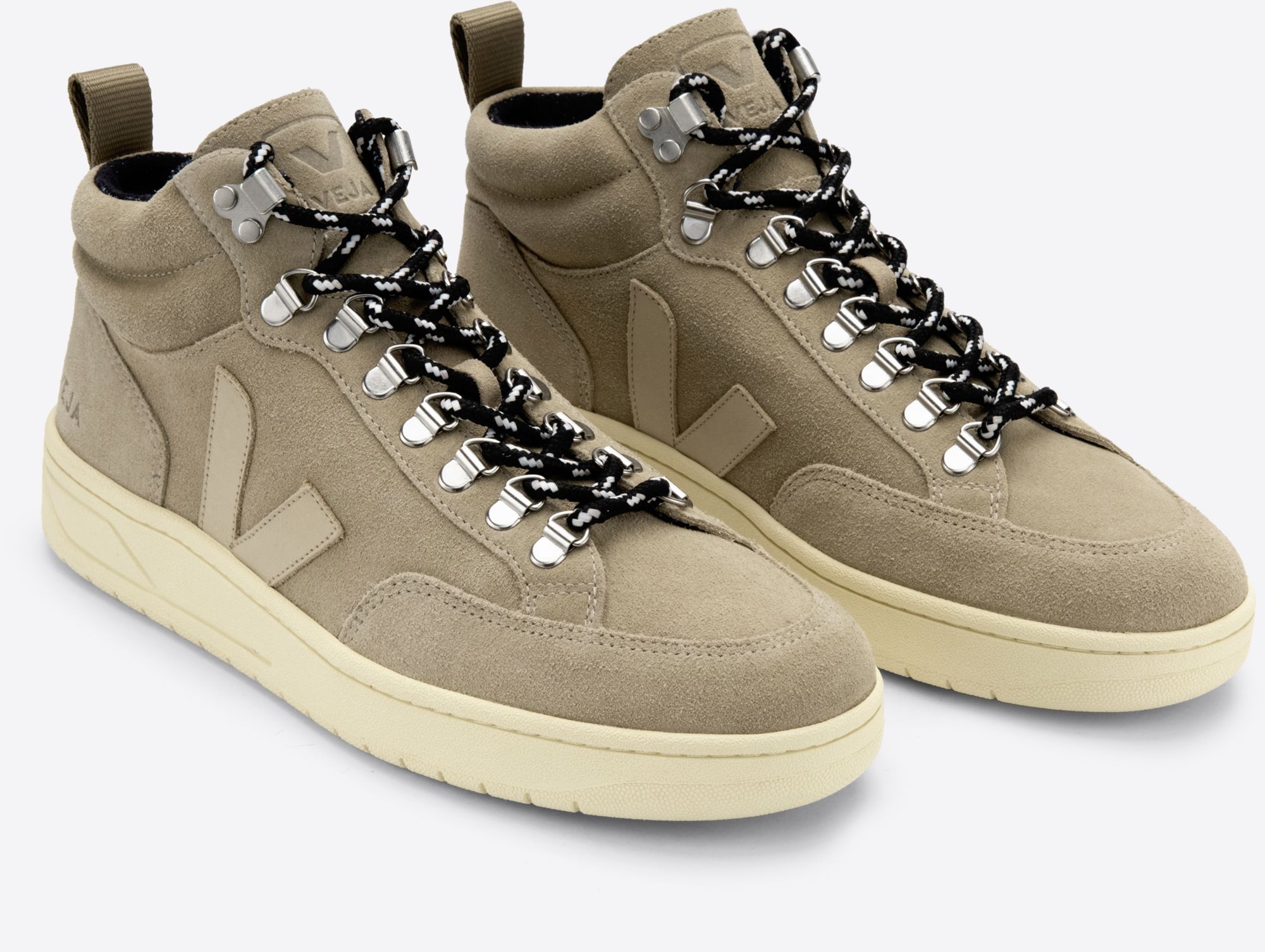 VEJA Men's Roraima Shoes product image