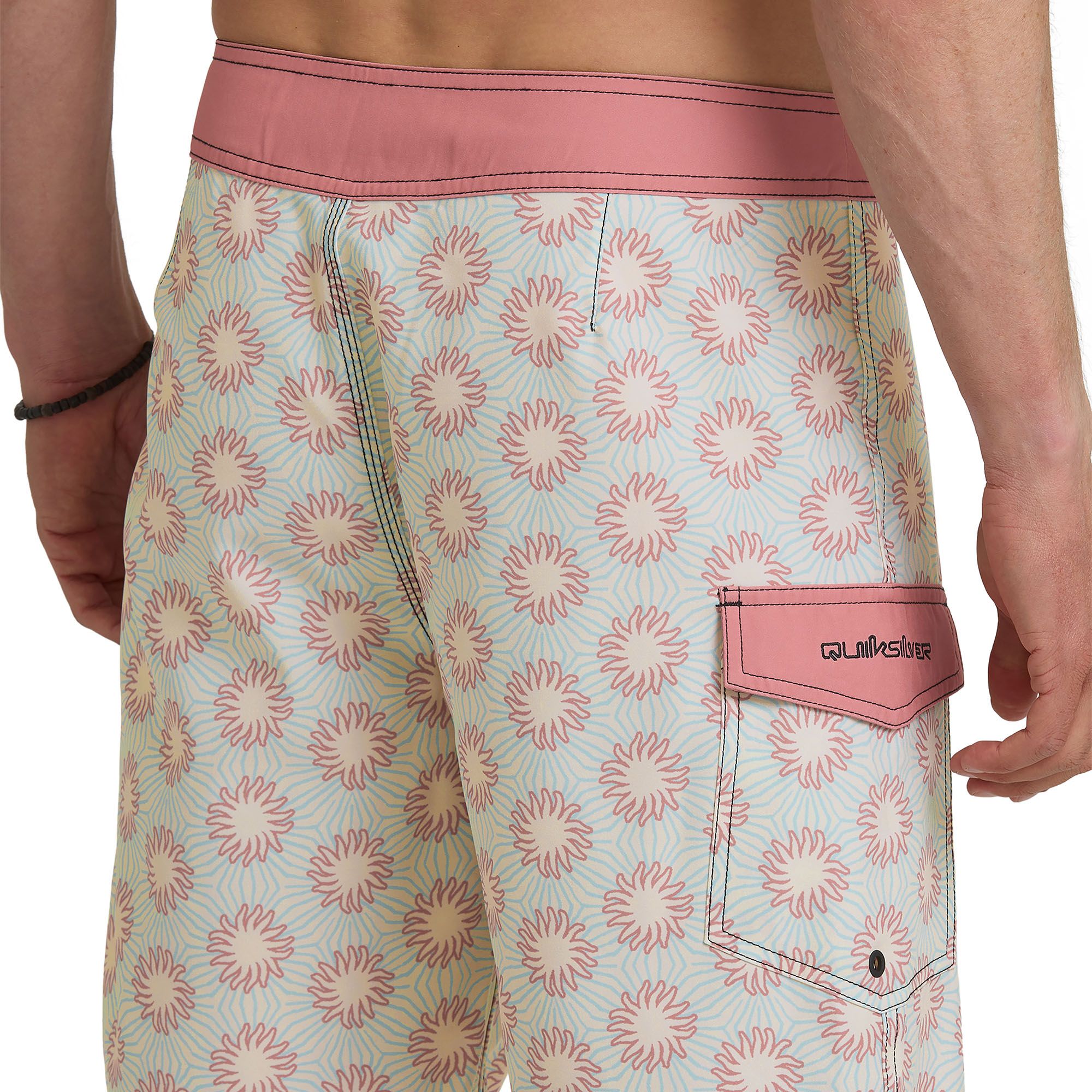 Quiksilver Men's Ocean Mayhem 19" Board Shorts product image