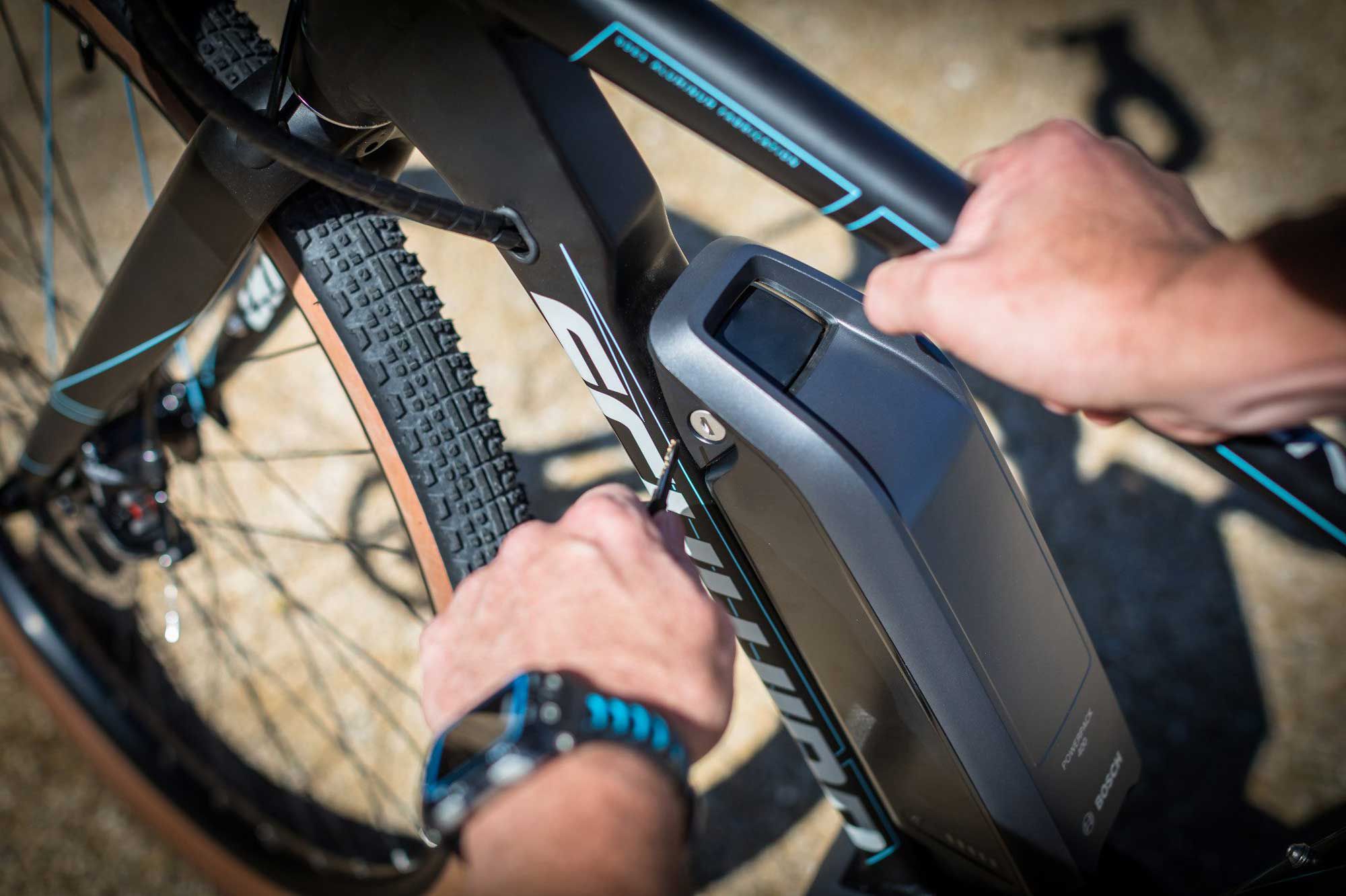 Schwinn Men's Vantage RXe Electric Bike product image