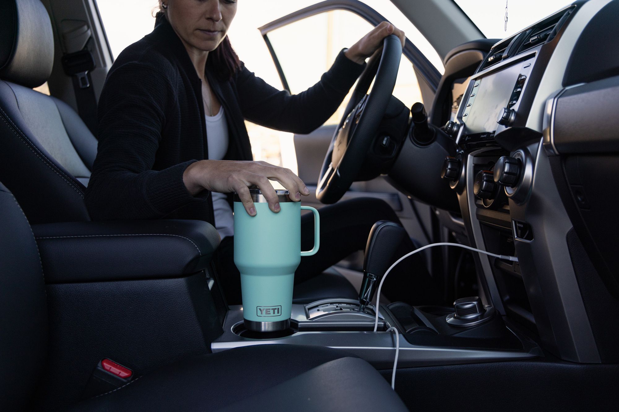 YETI 35 oz. Rambler Mug with Straw Lid product image