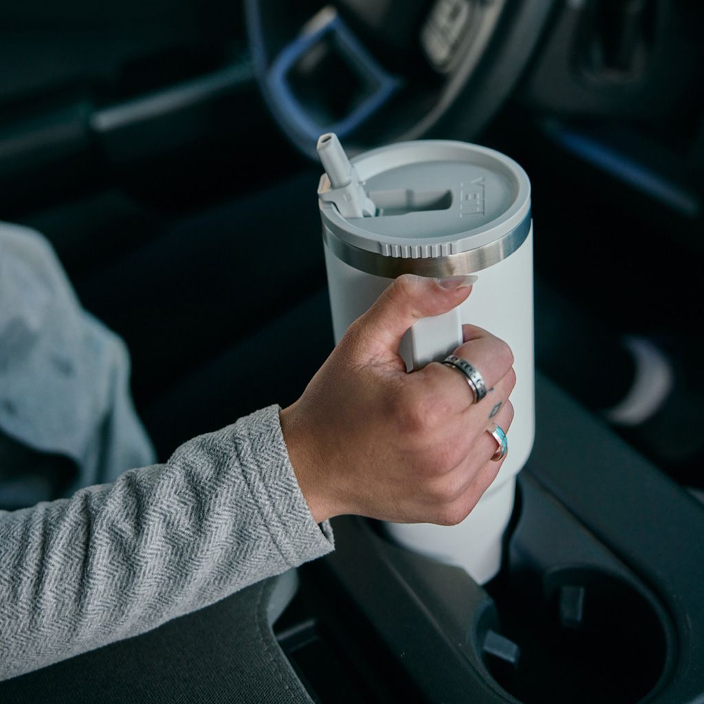 YETI 40 oz. Rambler Travel Straw Mug product image