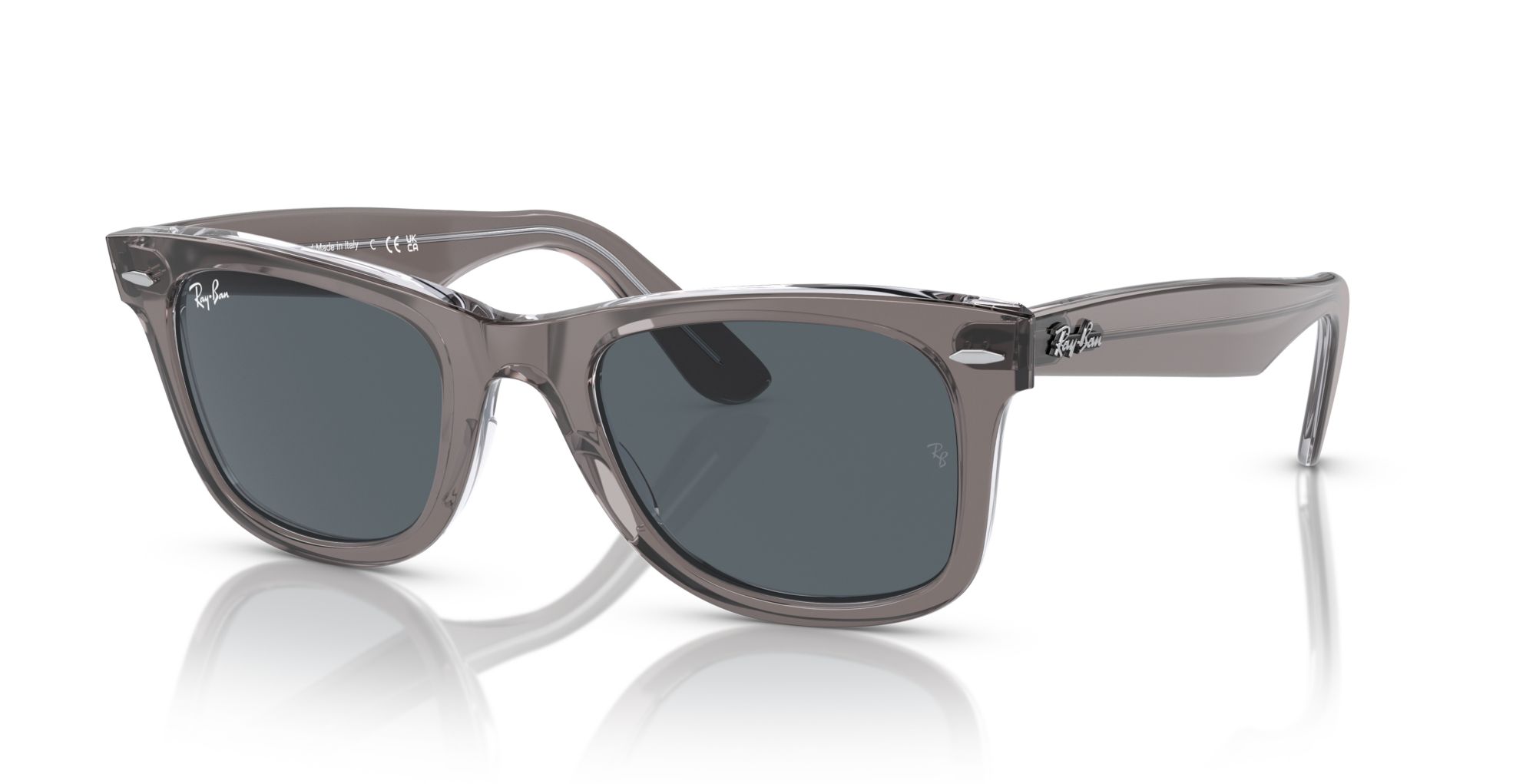 Ray-Ban Wayfarer Sunglasses product image