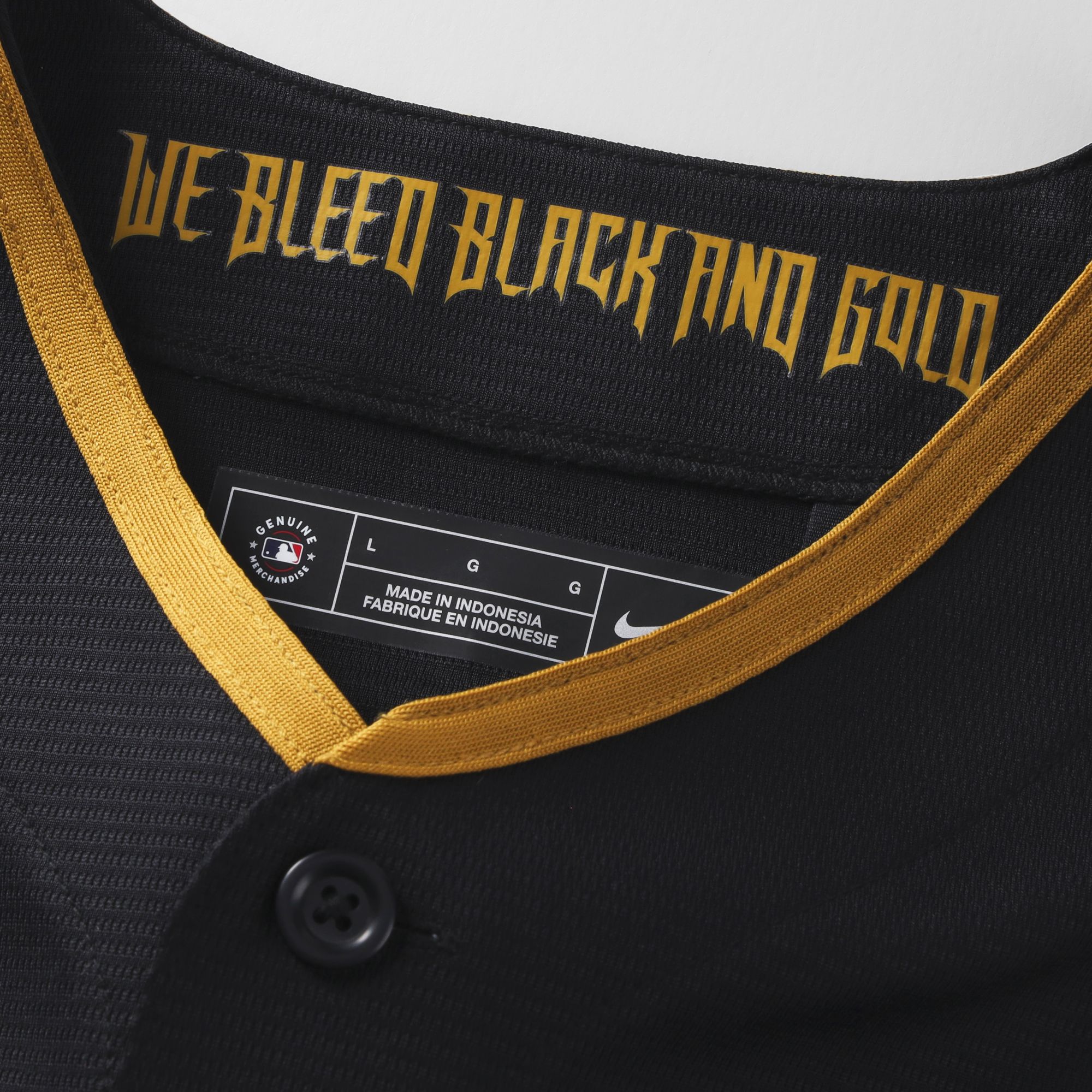 Nike Men's Pittsburgh Pirates Oneil Cruz #15 2026 City Connect Stadium Jersey product image