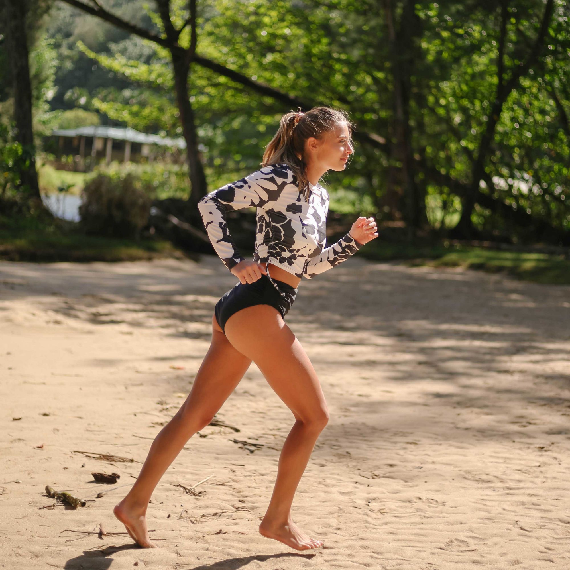 Nani Swimwear Women's Cropped Rashguard product image