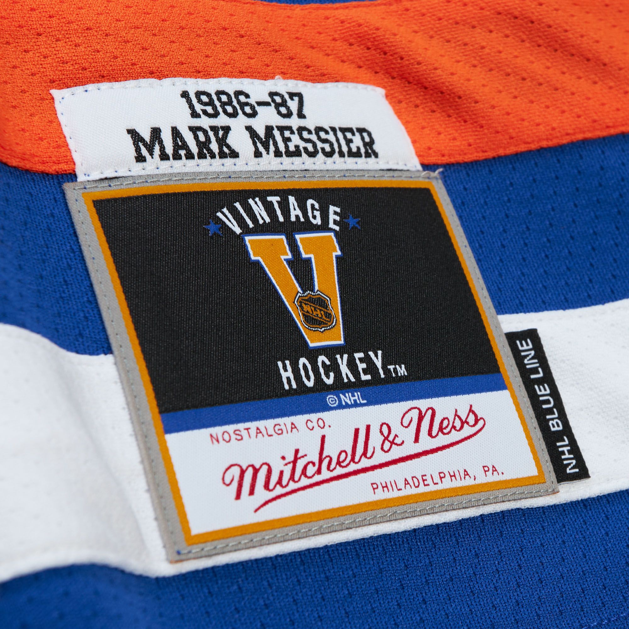 Mitchell & Ness Adult Edmonton Oilers Mark Messier #11 '86 Blue Line Jersey product image