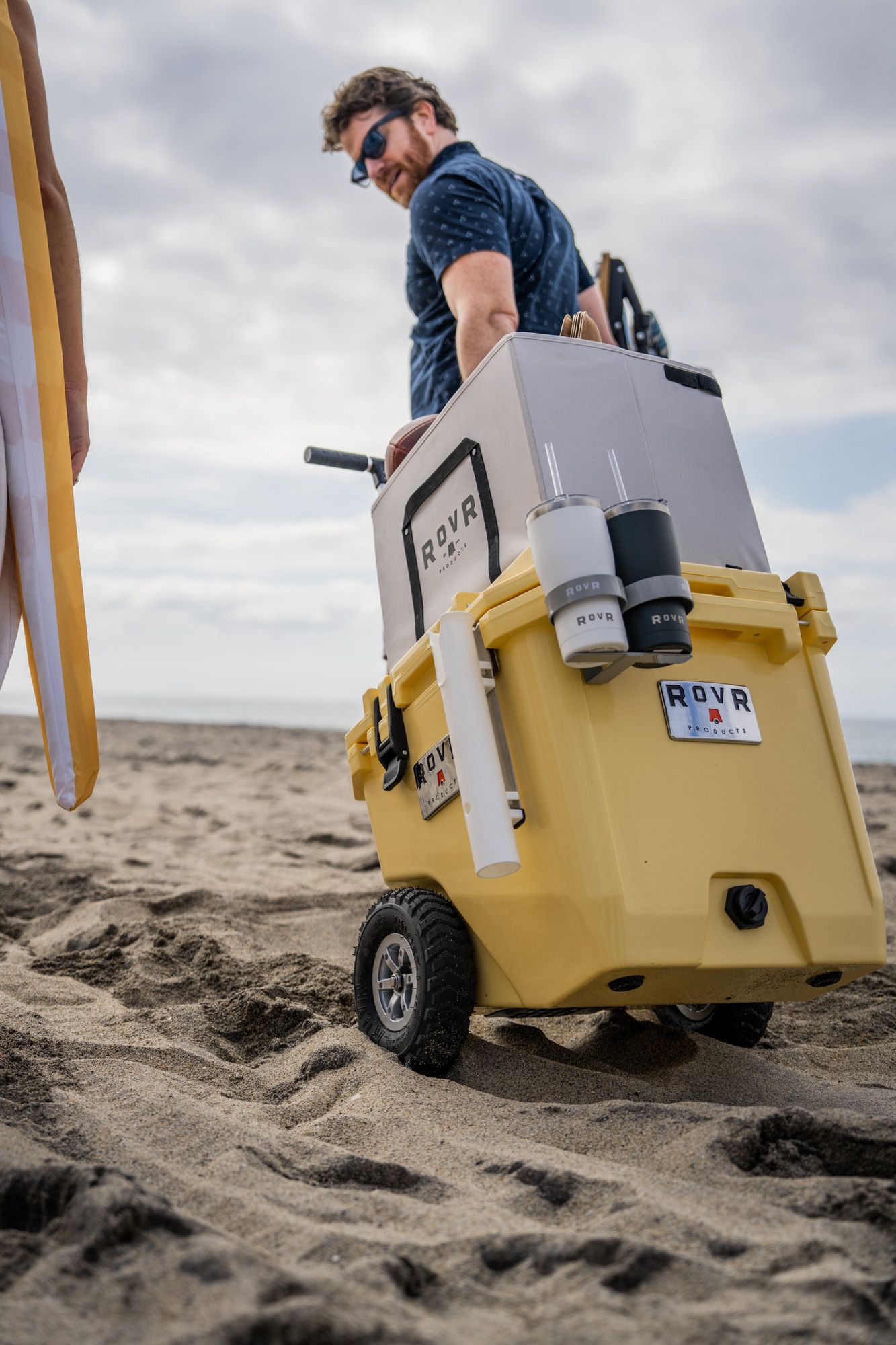 RovR RollR 45 Wheeled Cooler product image