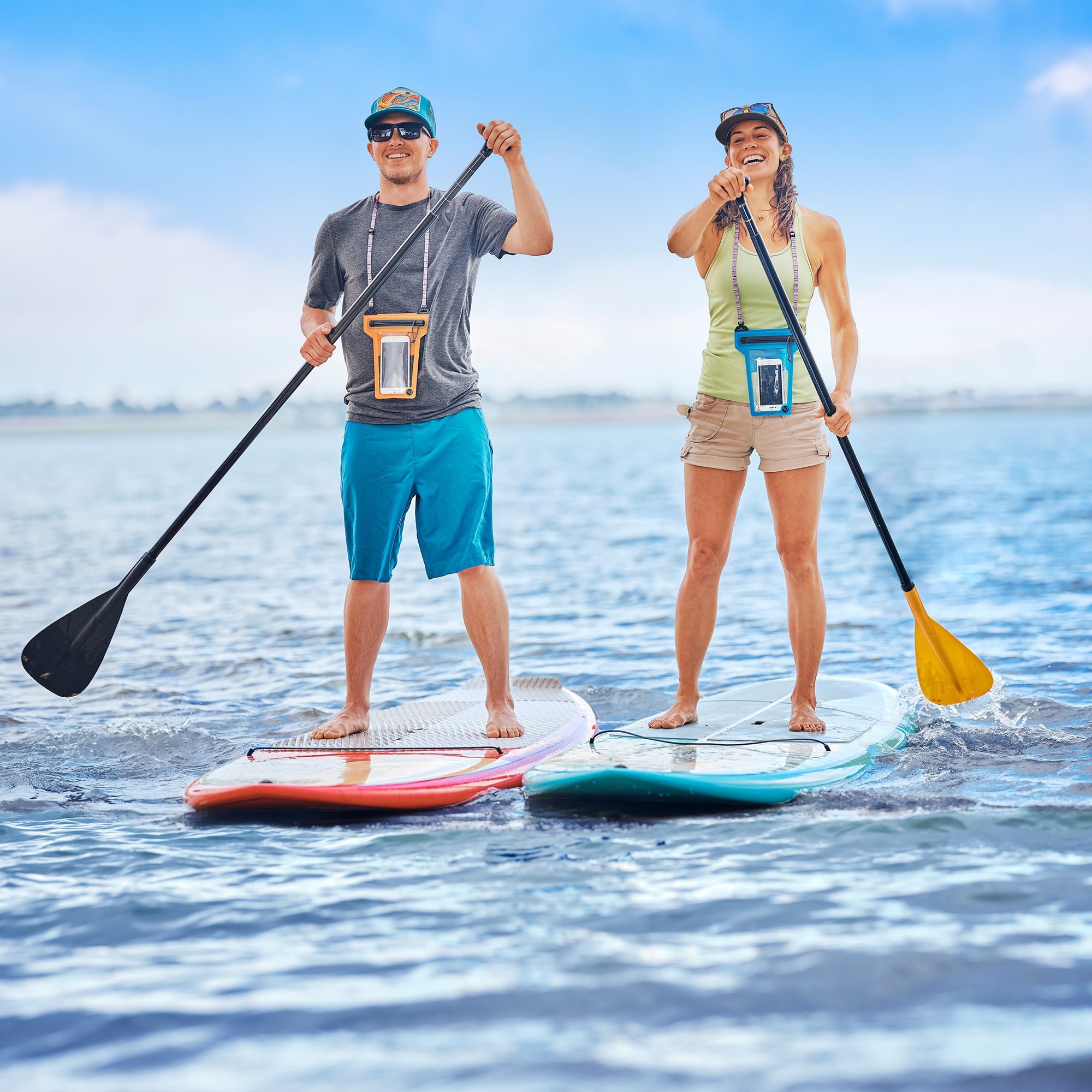 Nite Ize RunOff Waterproof Phone Pouch product image