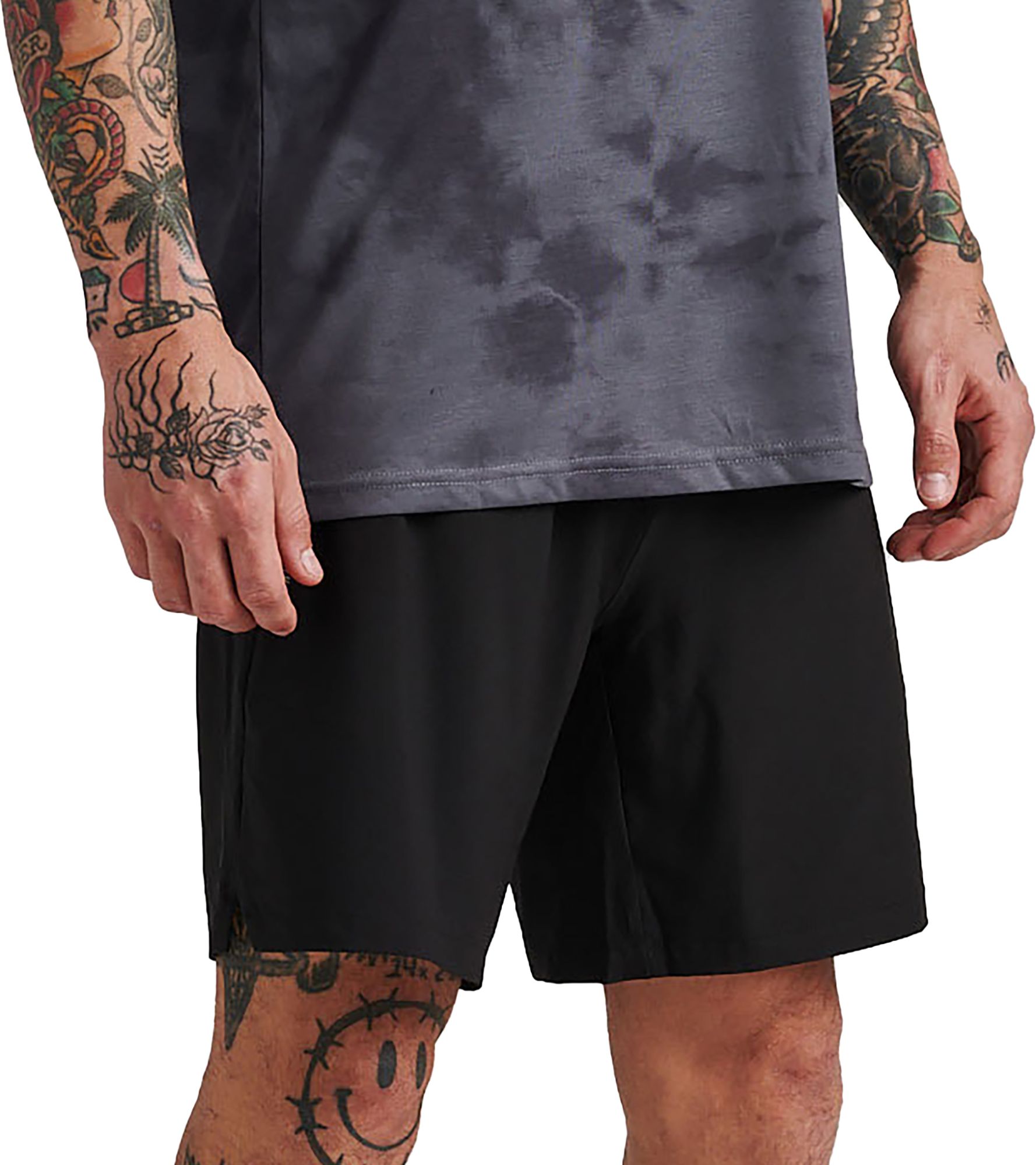 Roark Men's Run Amok Bommer 2.0 7” Shorts product image