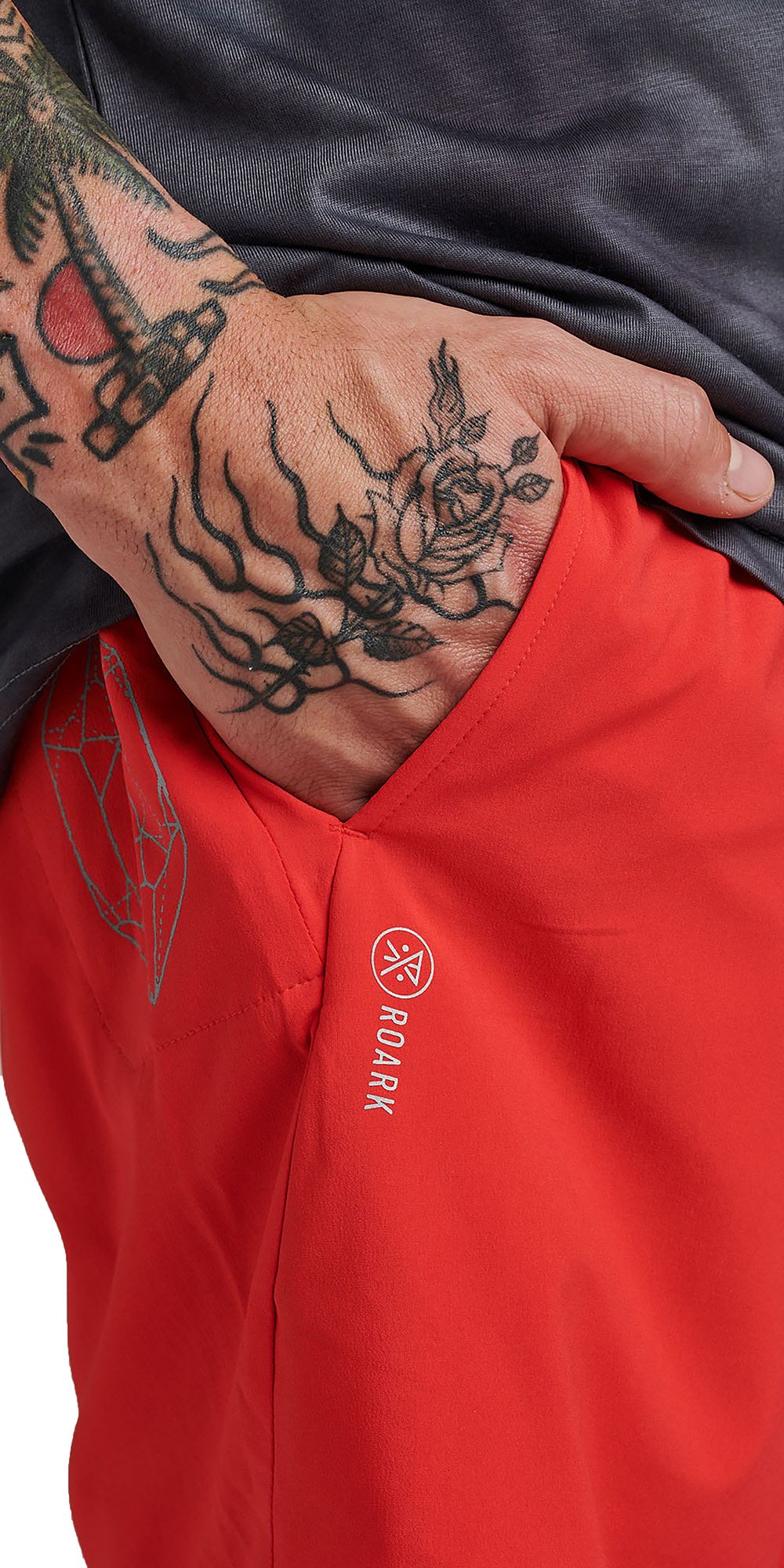 Roark Men's Run Amok Bommer 2.0 7” Shorts product image