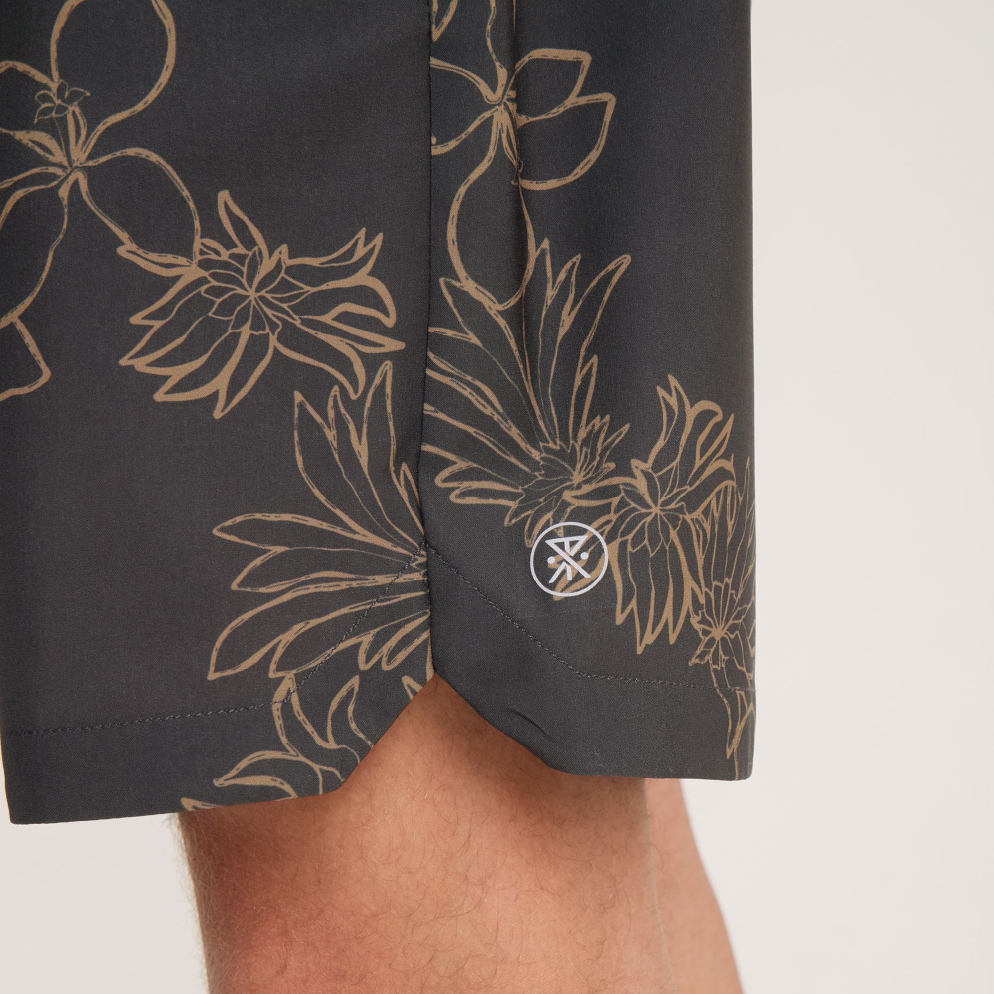 Roark Men's Serrano 7" Shorts product image