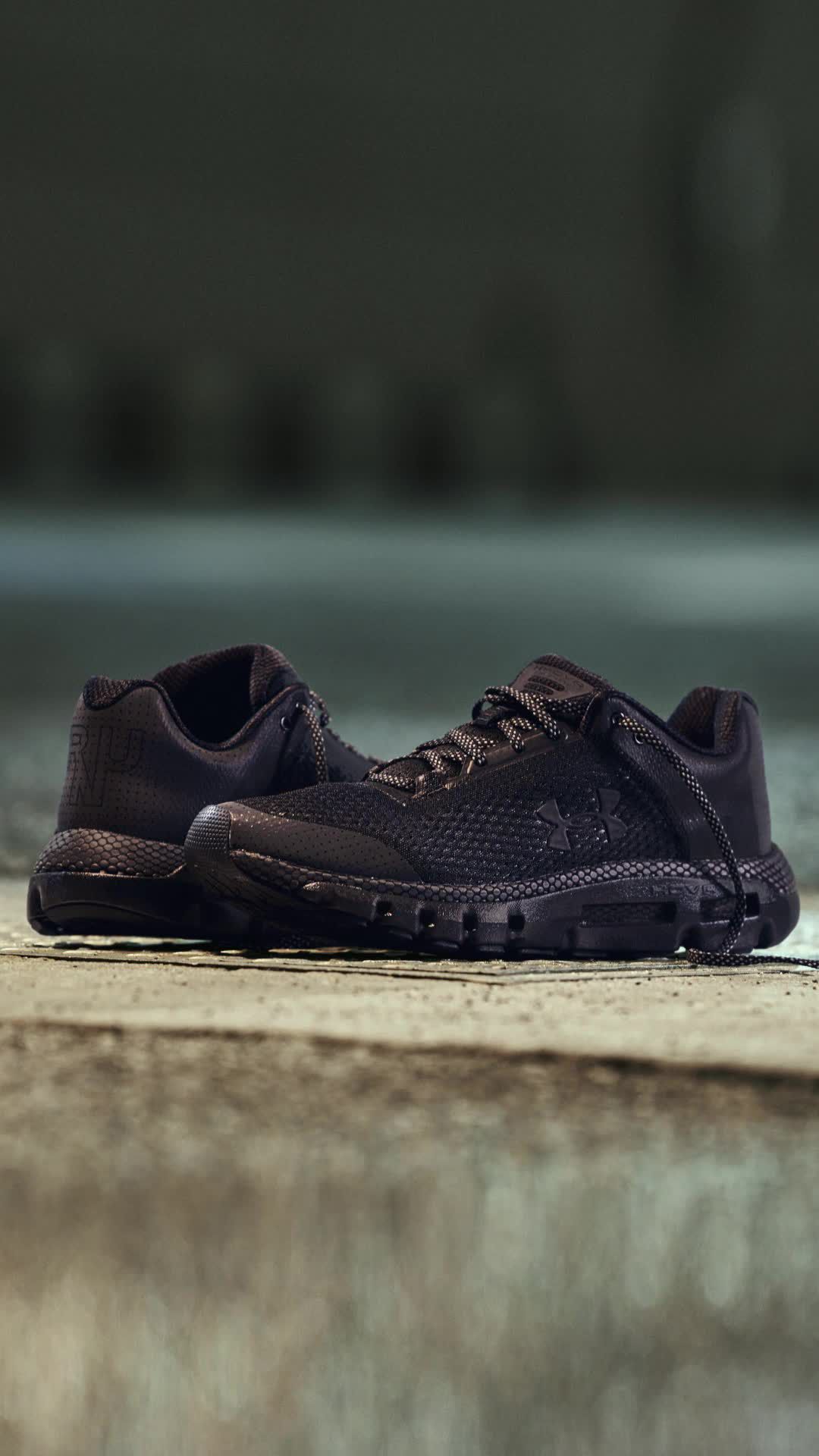 under armour hovr infinite black