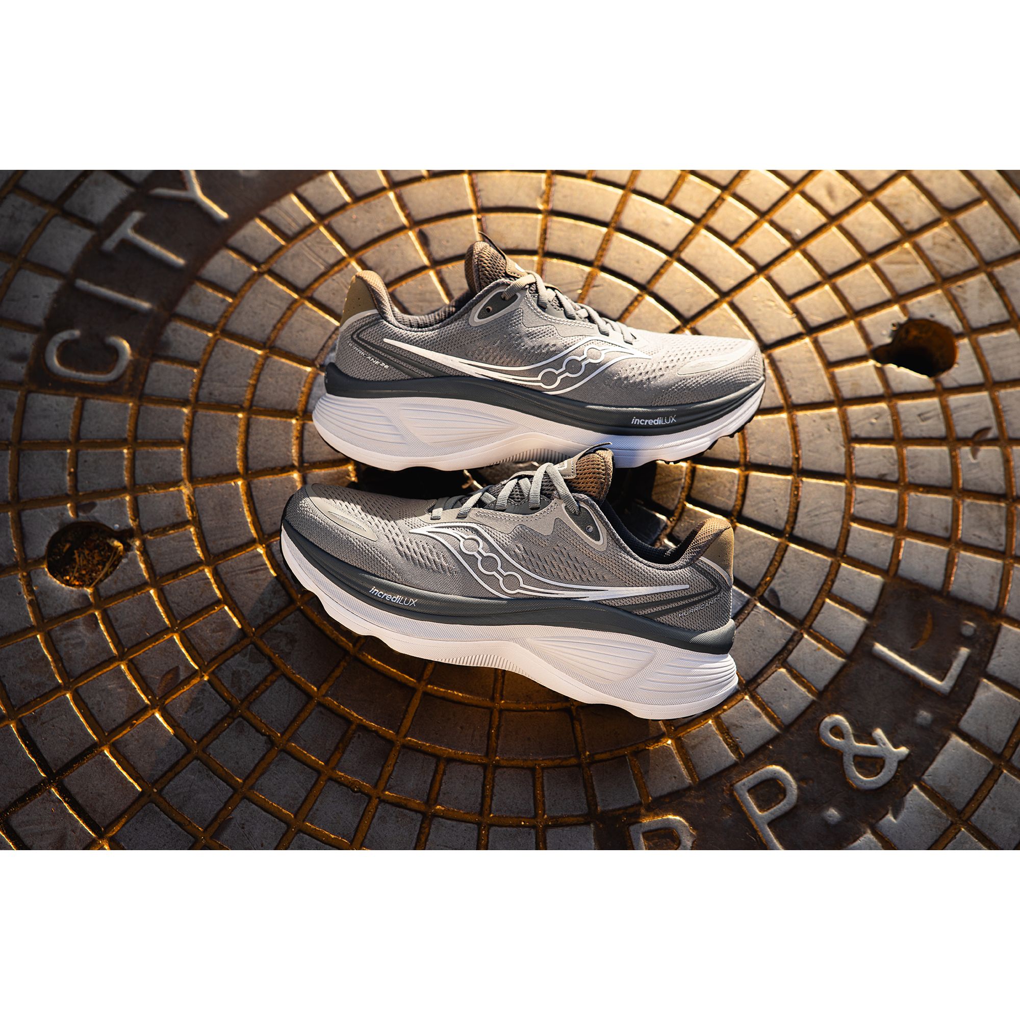 Saucony Men's Hurricane 26 Running Shoes product image
