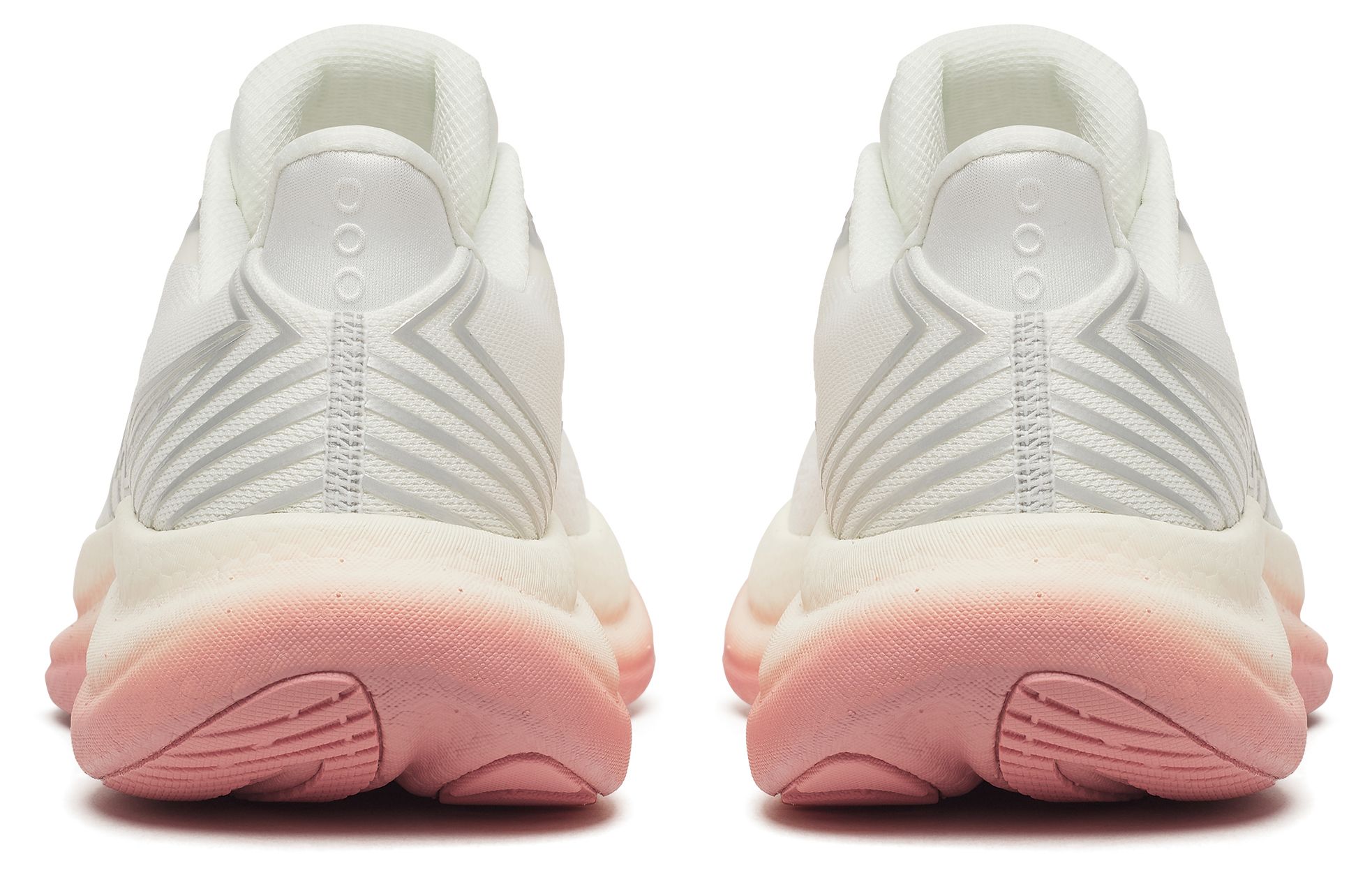 Saucony Women's Triumph 23 Running Shoes product image