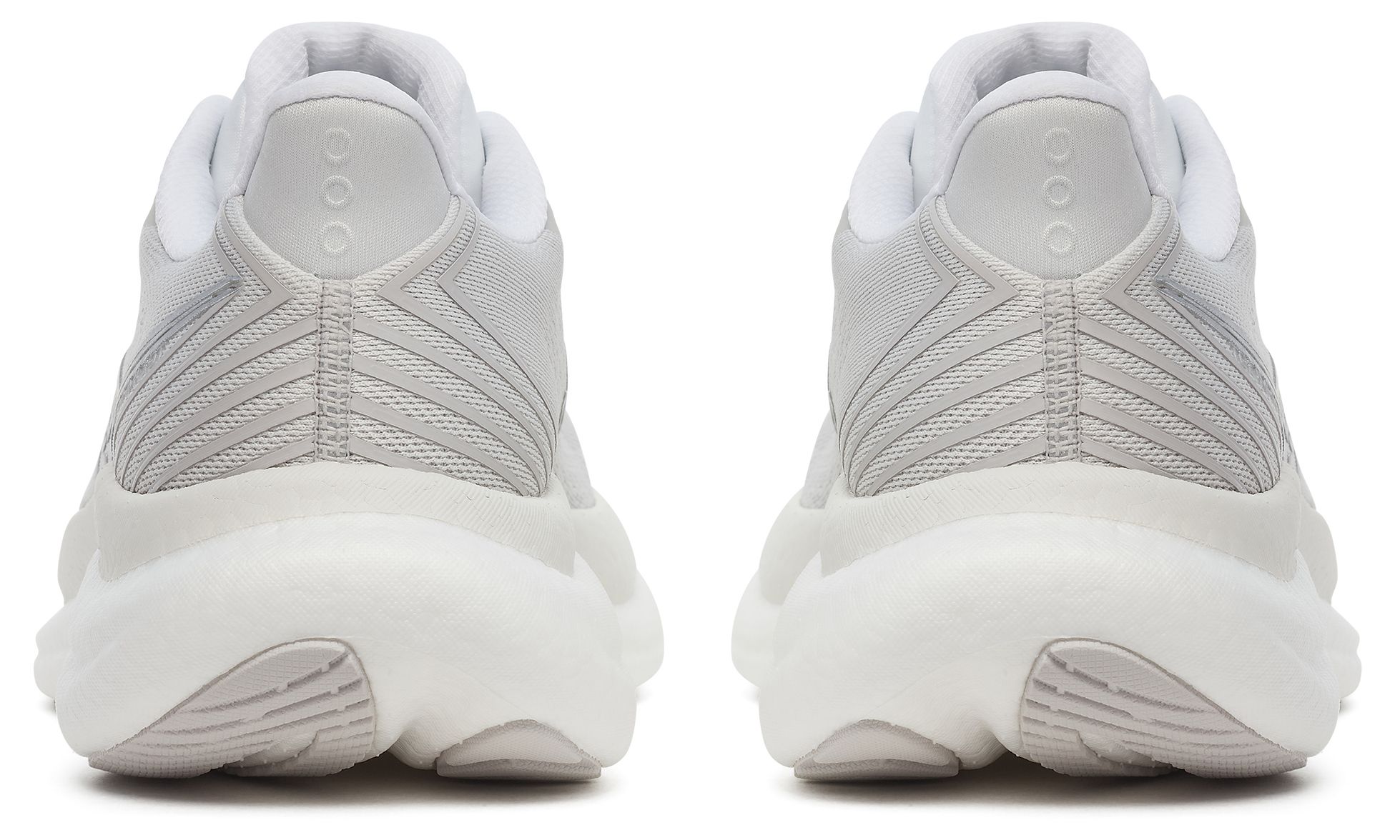 Saucony Women's Triumph 23 Running Shoes product image