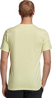 adidas, FreeLift Badge Of Sport Men's Graphic T Shirt, Short Sleeve  Performance T-Shirts