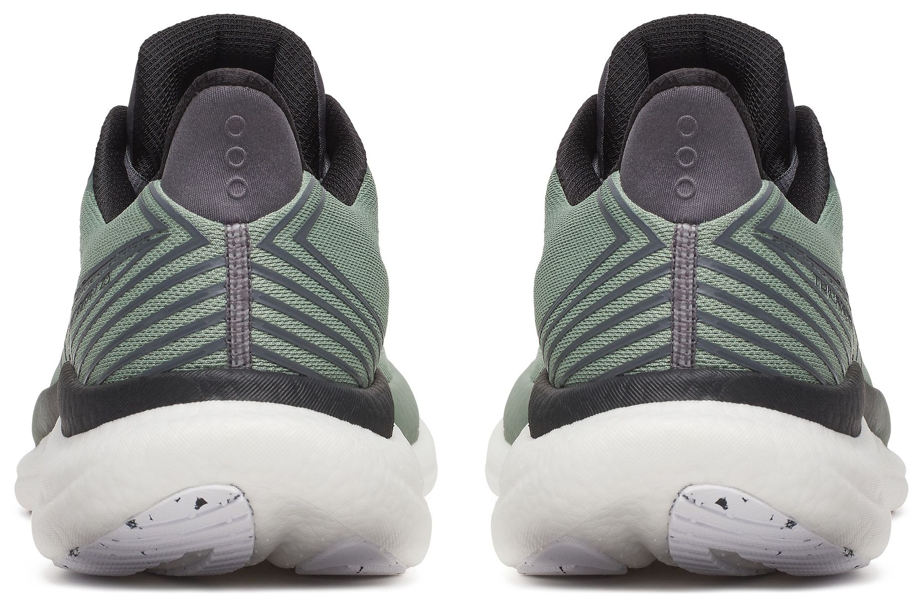 Saucony Men's Triumph 23 Running Shoes product image