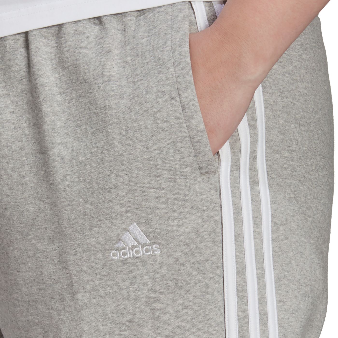 Adidas women's essentials fleece 3-stripe joggers hotsell