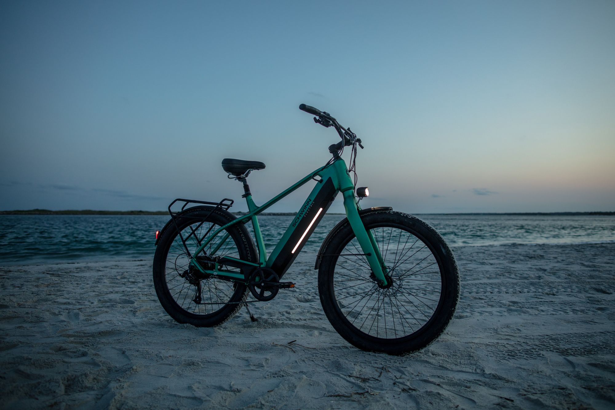 Schwinn Adult Marshall 27.5” Step-Thru Electric Hybrid Bike product image