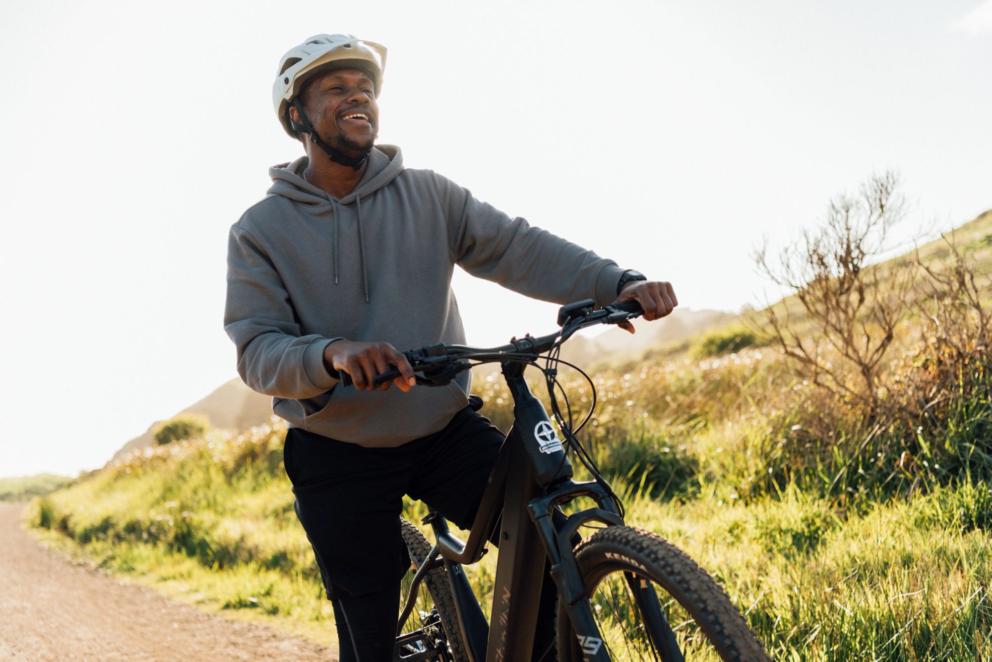Schwinn Adult 29" Ridgewood Electric Mountain Bike product image