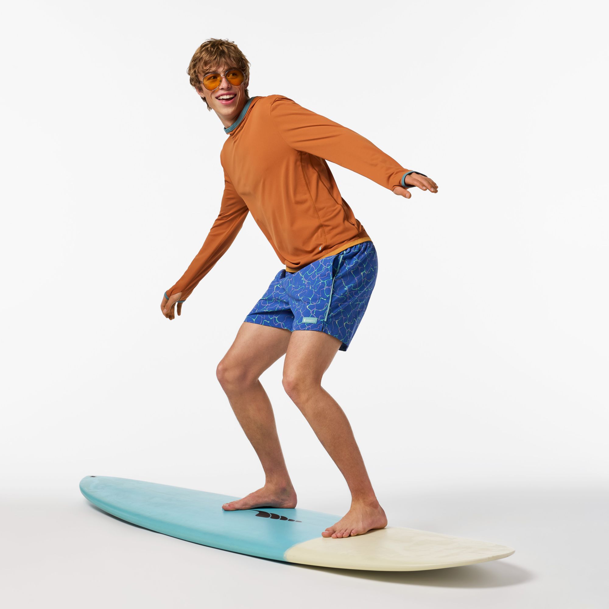 Cotopaxi Men's Sombra Sun Hoodie product image