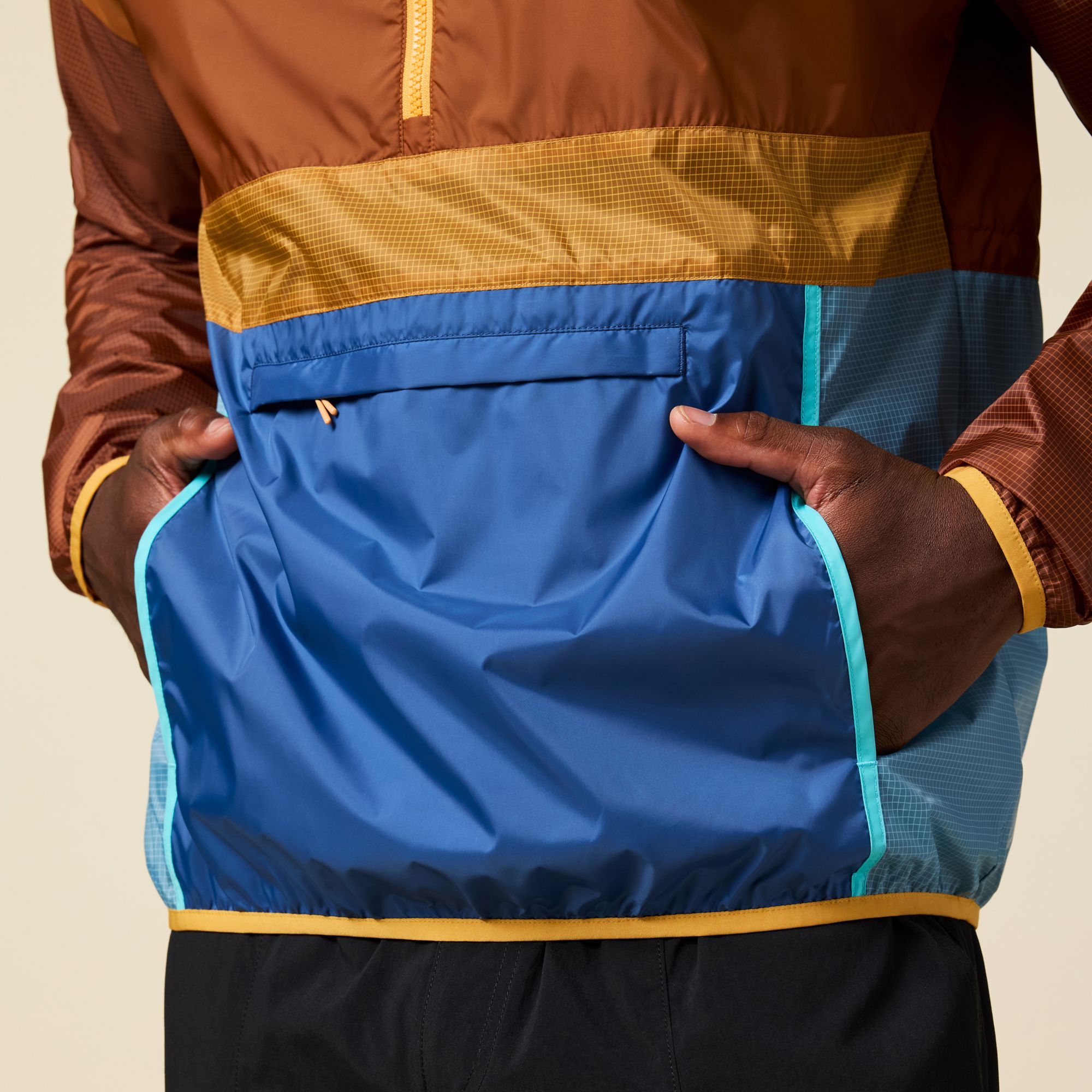 Cotopaxi Men's Teca 1/2-Zip Windbreaker Jacket product image