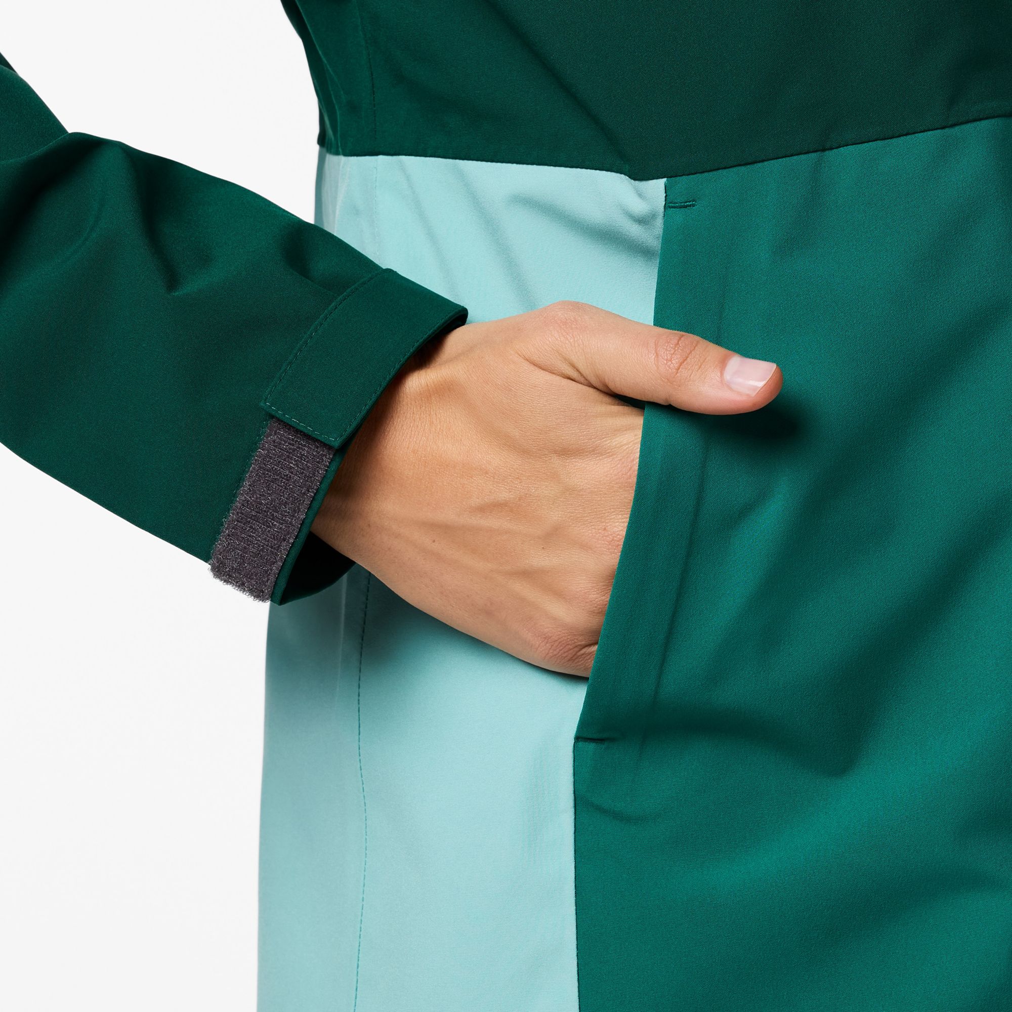 Cotopaxi Women's Cielo Rain Trench product image