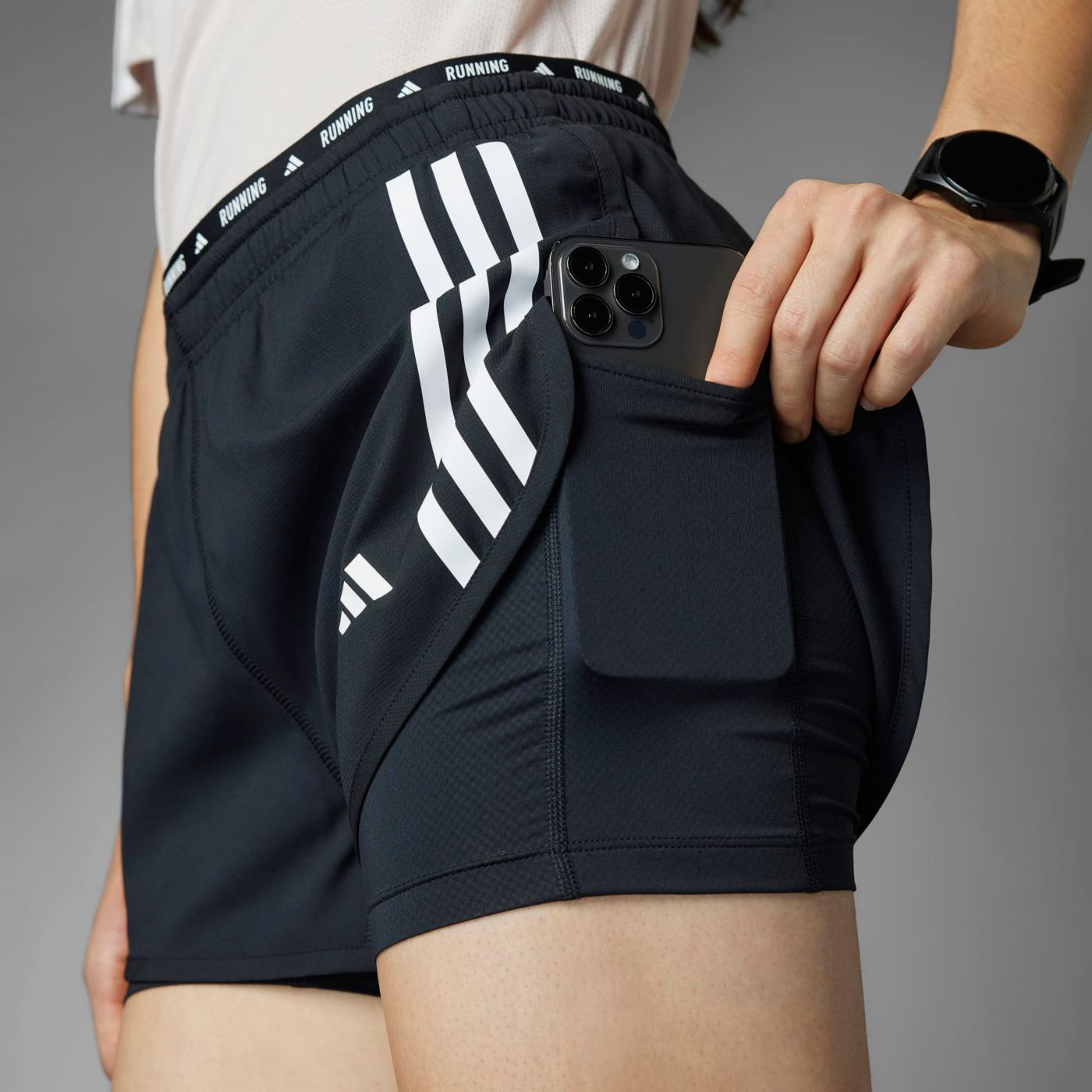 Adidas short running online