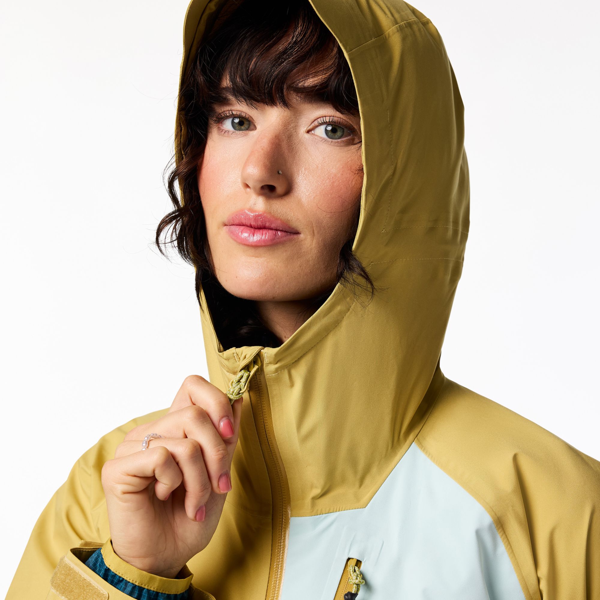 Cotopaxi Women's Impermo 3L Hooded Shell Jacket product image