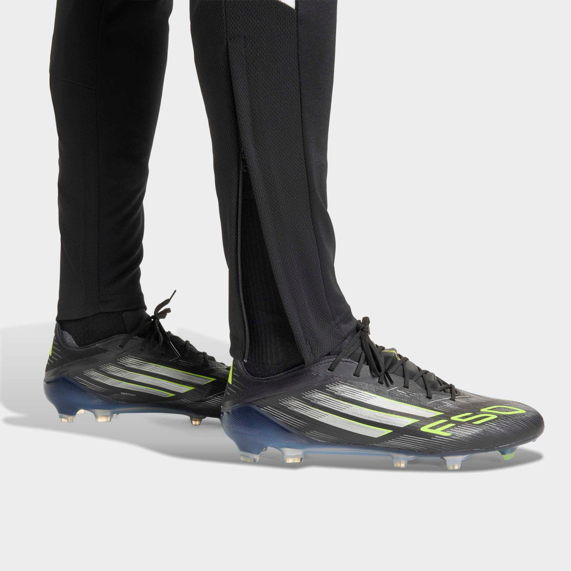 adidas Men's Tiro 26 Training Pants product image