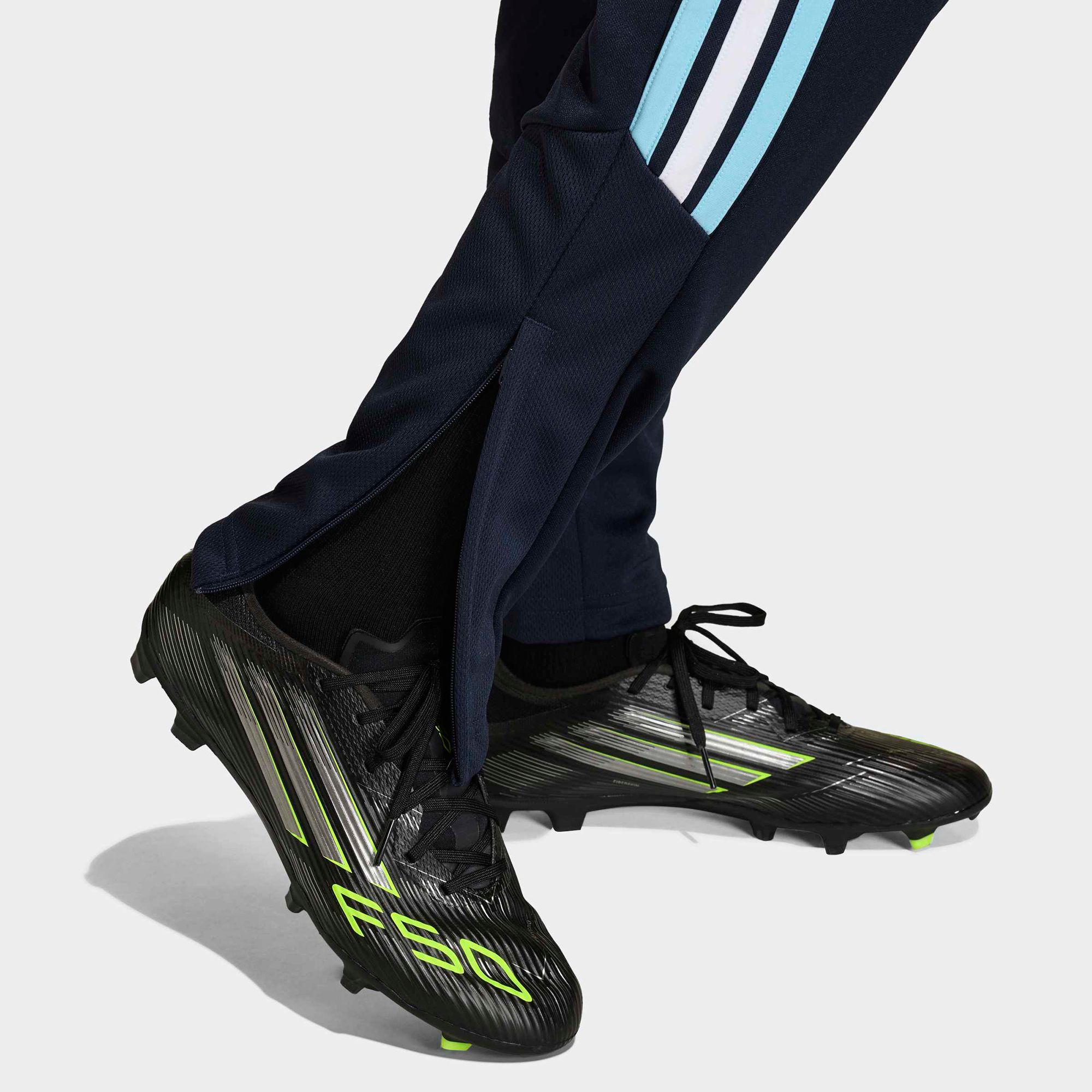 adidas Kids' Tiro 26 League Training Pants product image