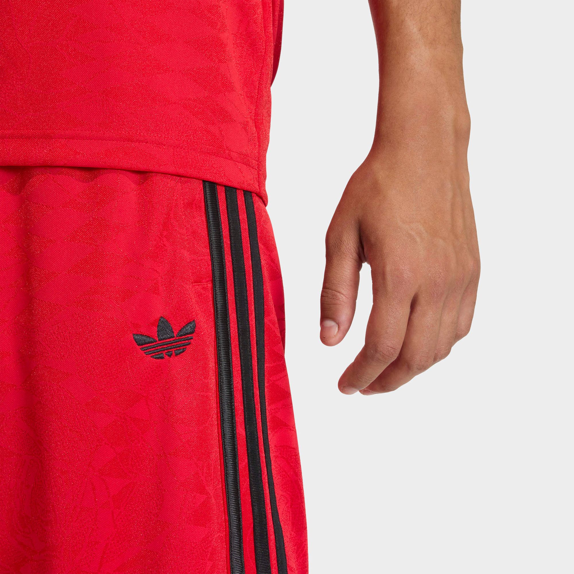 adidas Originals Men's 7" Roses Shorts product image