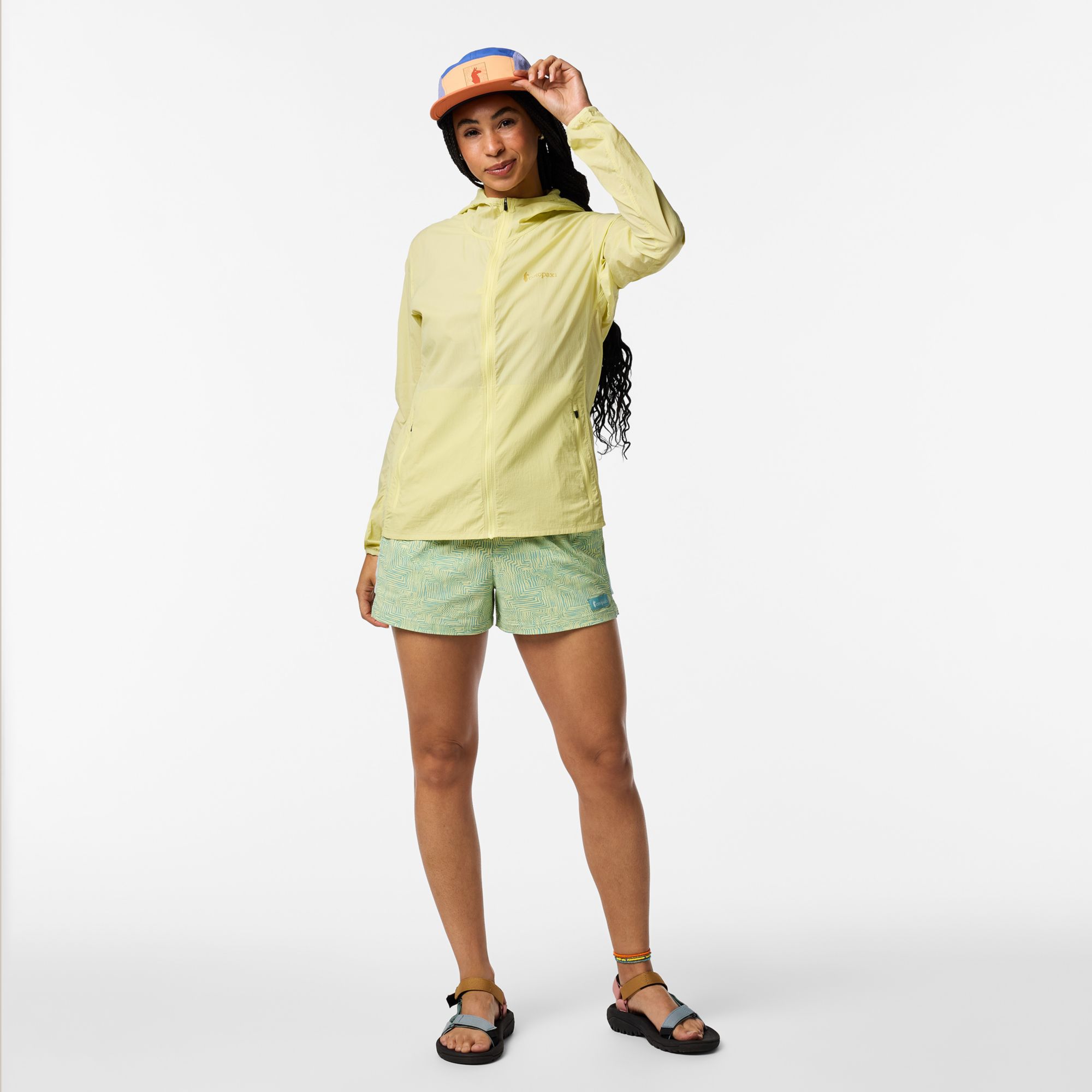 Cotopaxi Women's Pacaya Lite Hooded Jacket product image