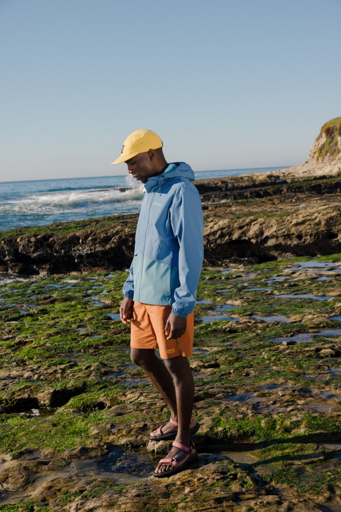 Cotopaxi Men's Rayu Rain Jackets product image
