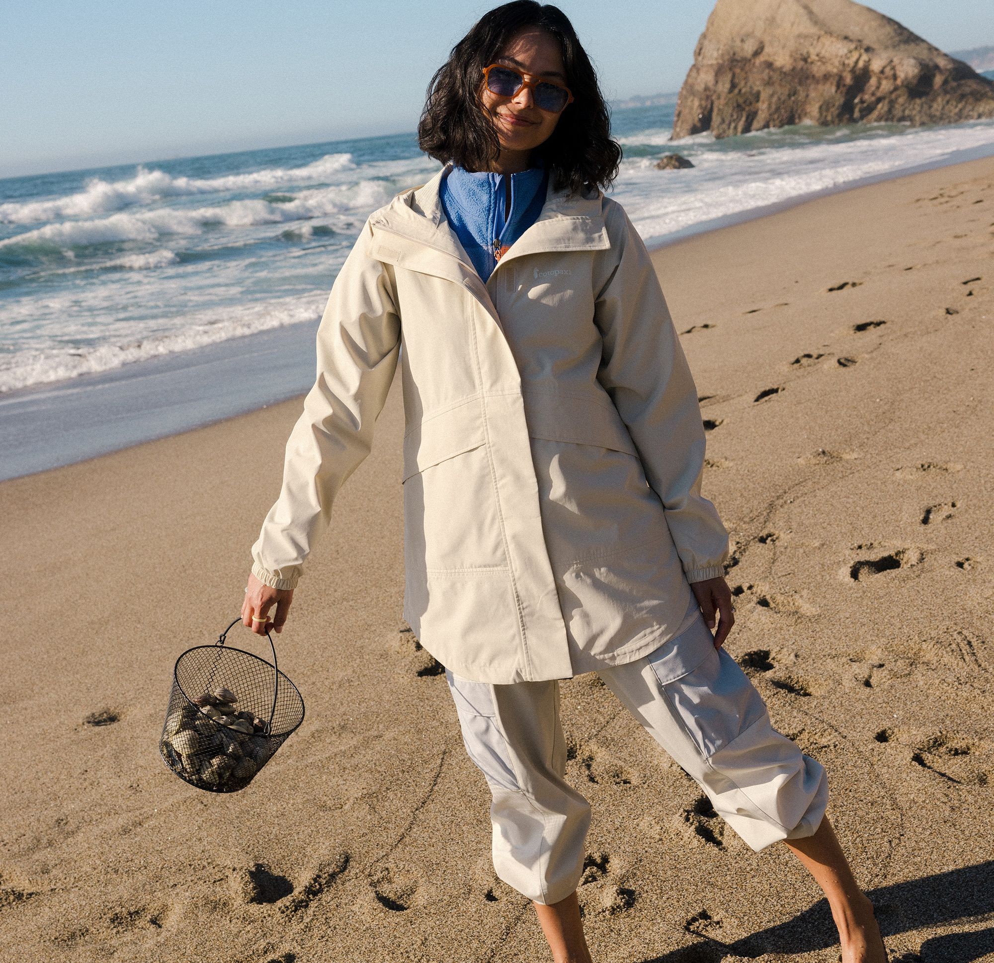 Cotopaxi Women's Rayu Rain Jacket product image