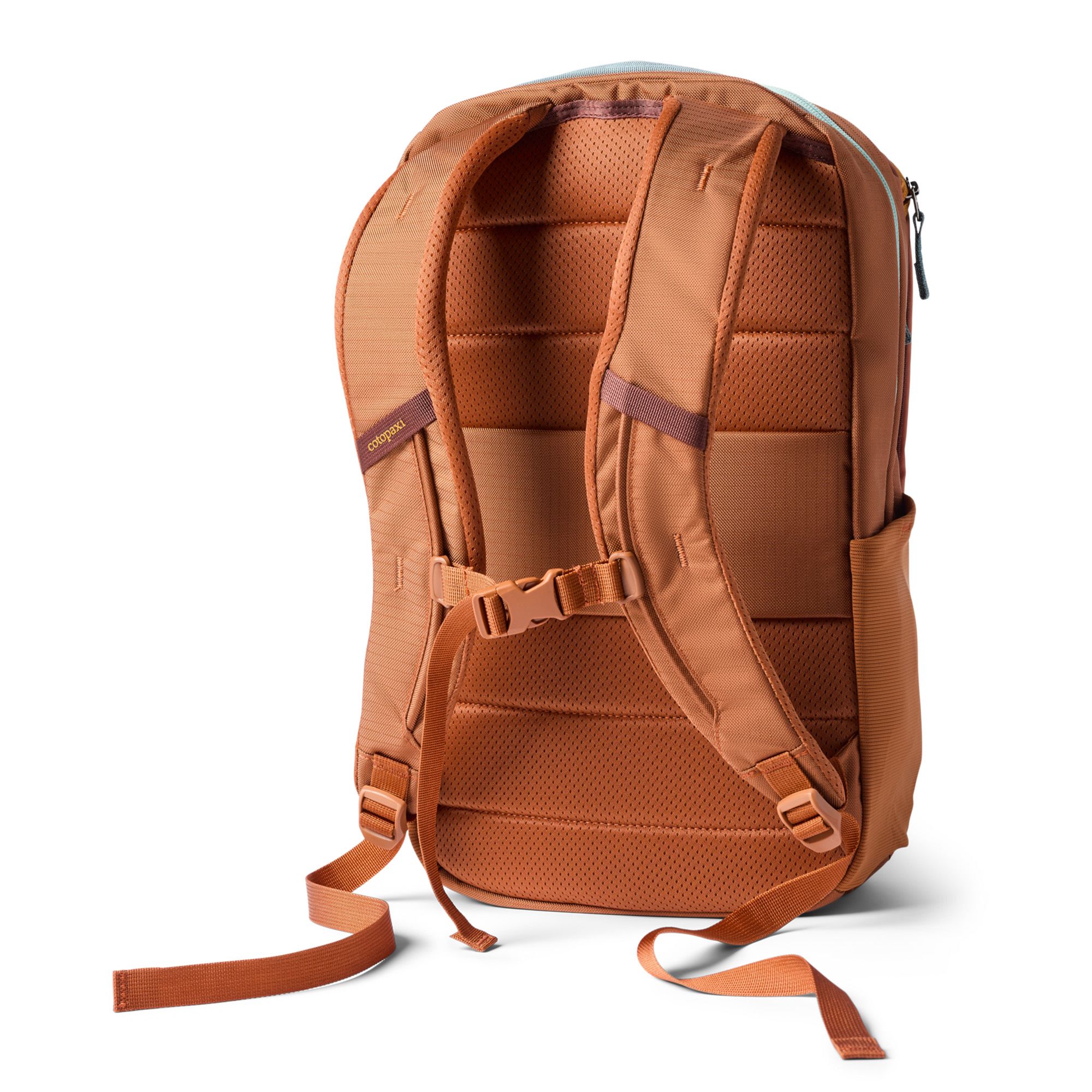 Cotopaxi Allpa 18L Daypack product image