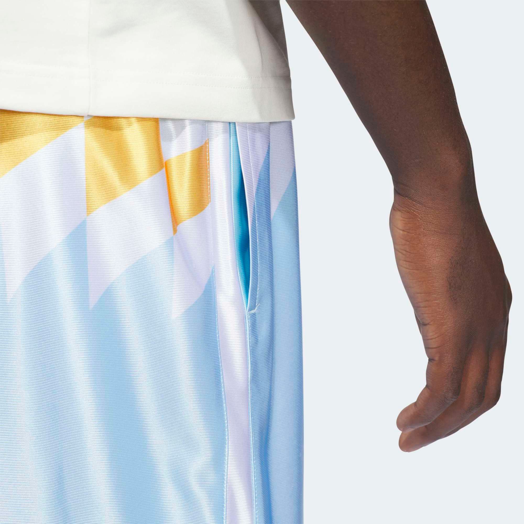 adidas Originals Men's Printed Diamond Shorts product image