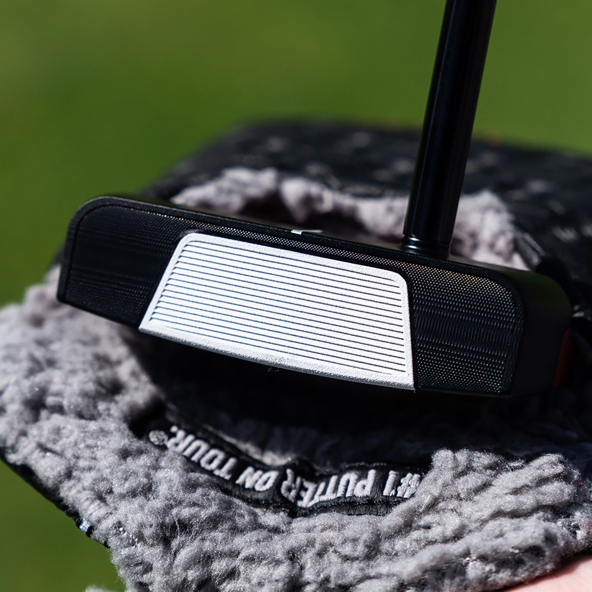 Odyssey Square to Square Tri-Hot SB Jailbird Putter product image