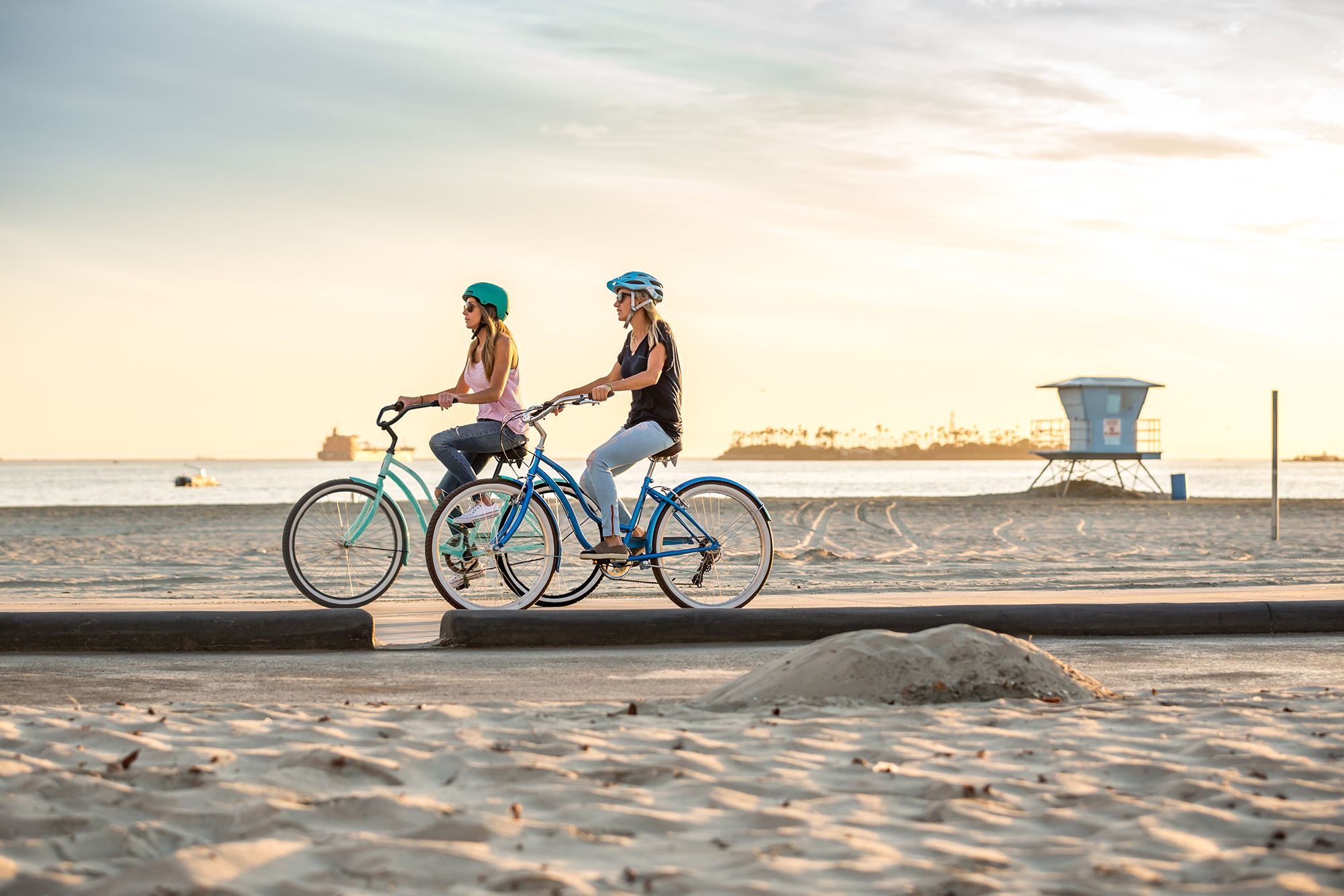 Schwinn Signature Women's Largo 26" Cruiser Bike product image