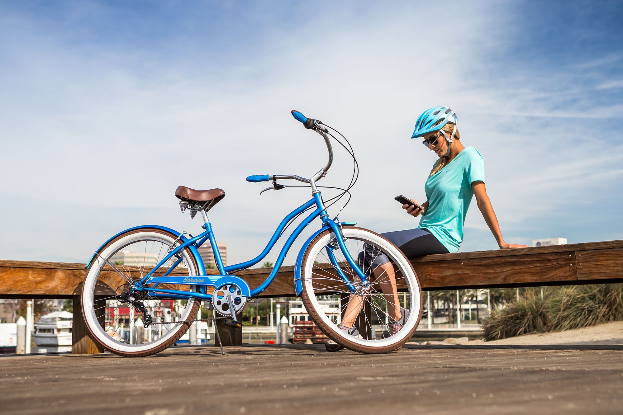 Schwinn Signature Women's Largo 7 26'' Cruiser Bike product image